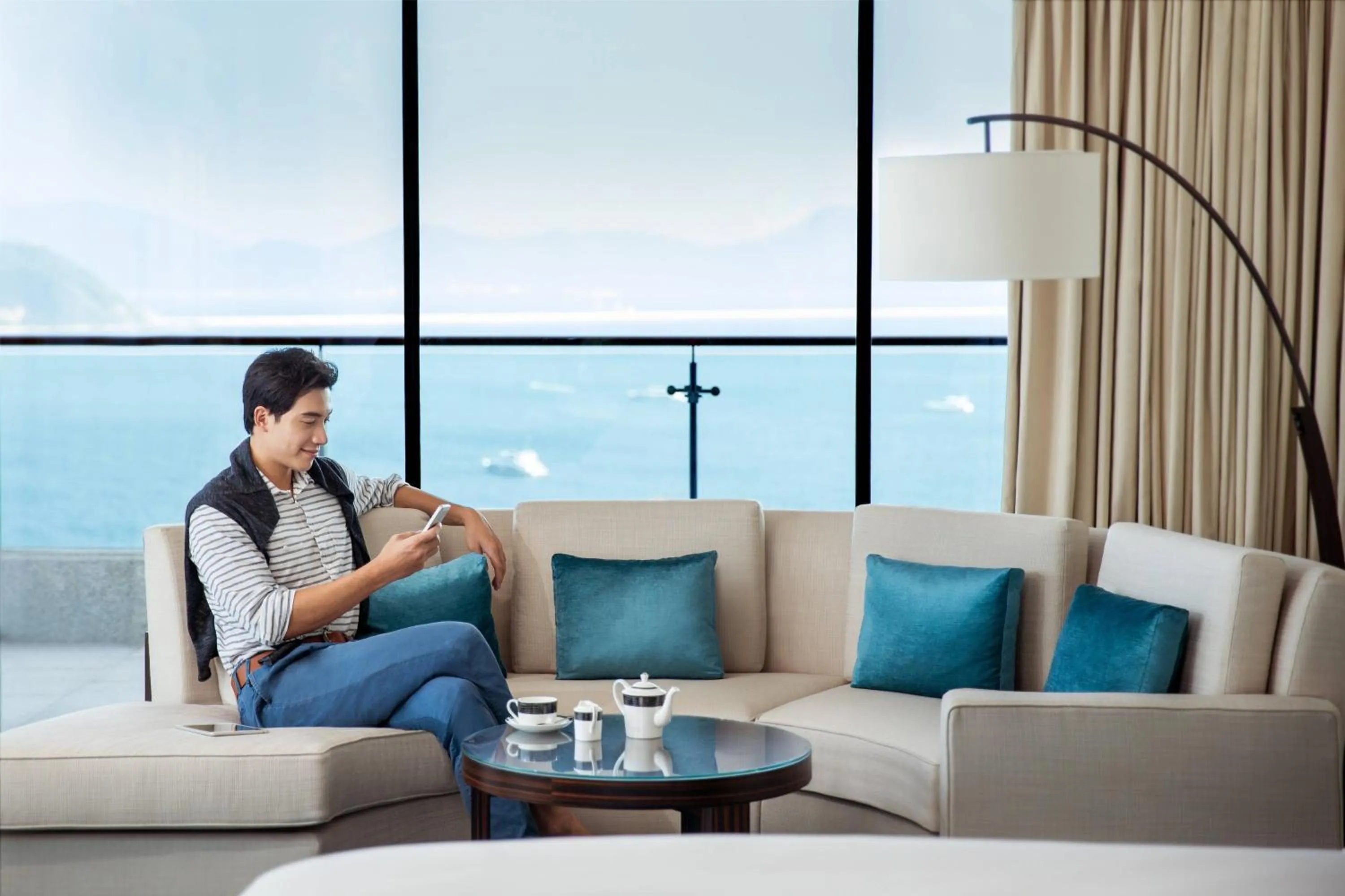 Living room in JW Marriott Hotel Sanya Dadonghai Bay