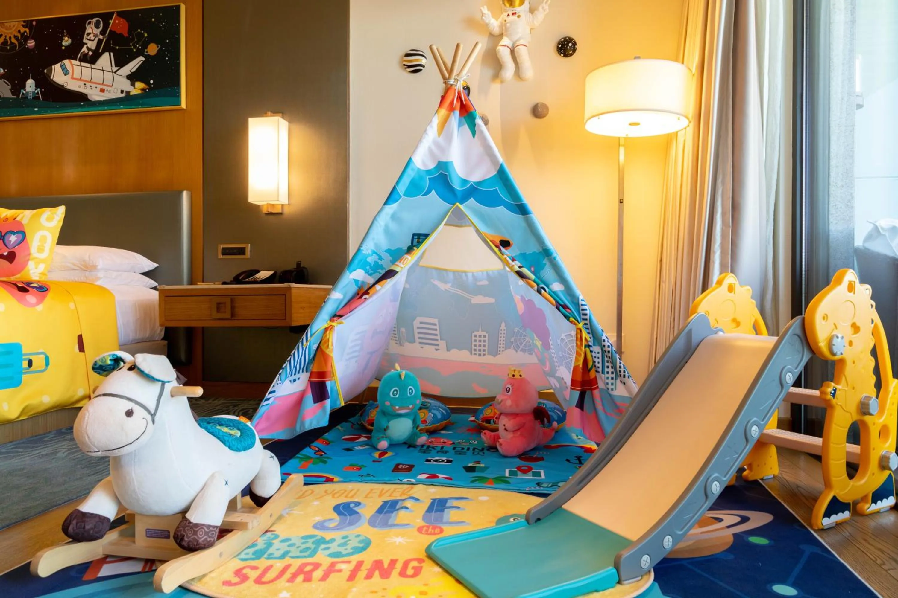 children in JW Marriott Hotel Sanya Dadonghai Bay