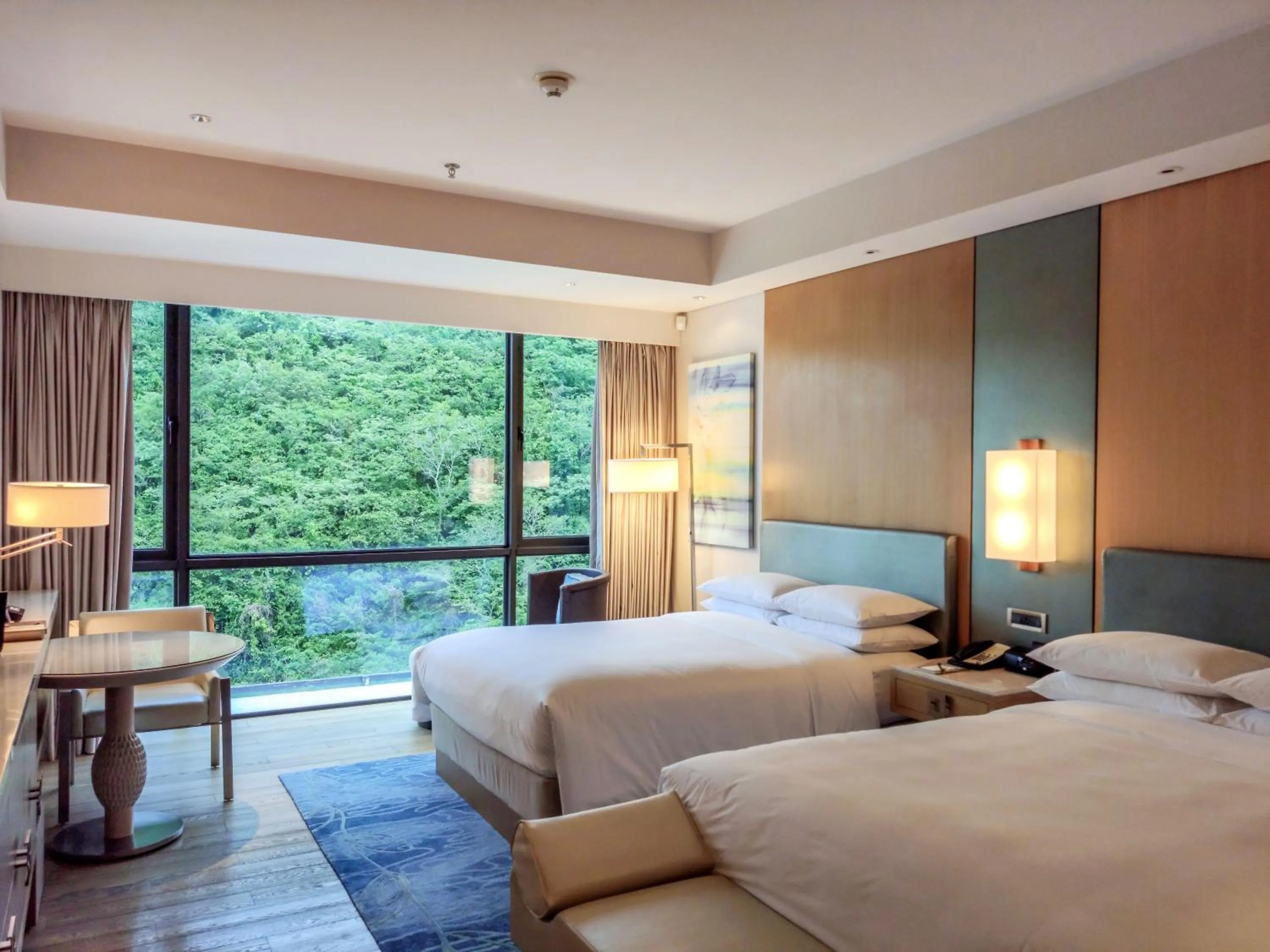 Photo of the whole room, Bed in JW Marriott Hotel Sanya Dadonghai Bay