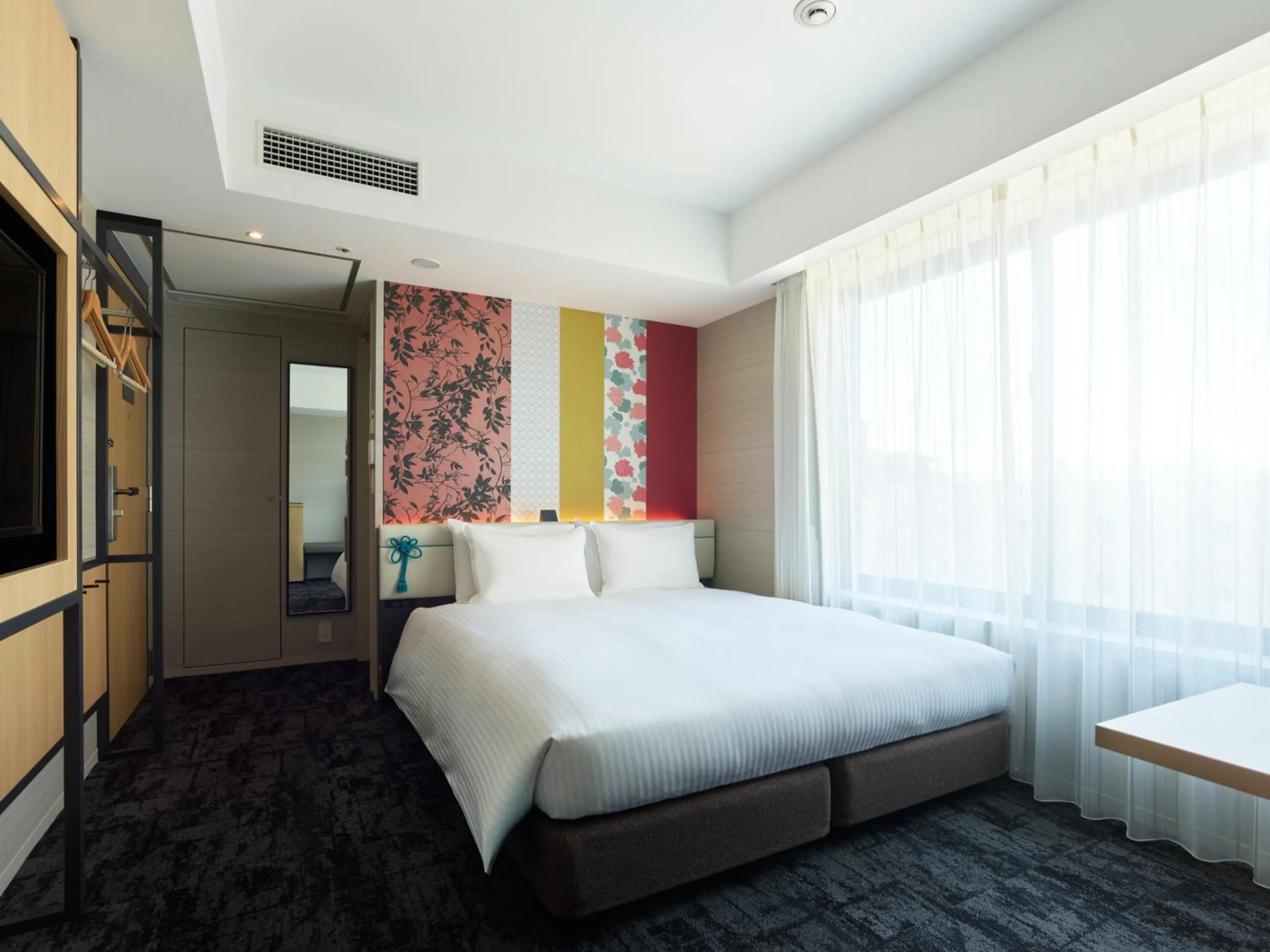 Photo of the whole room, Bed in Mitsui Garden Hotel Kyoto Shijo