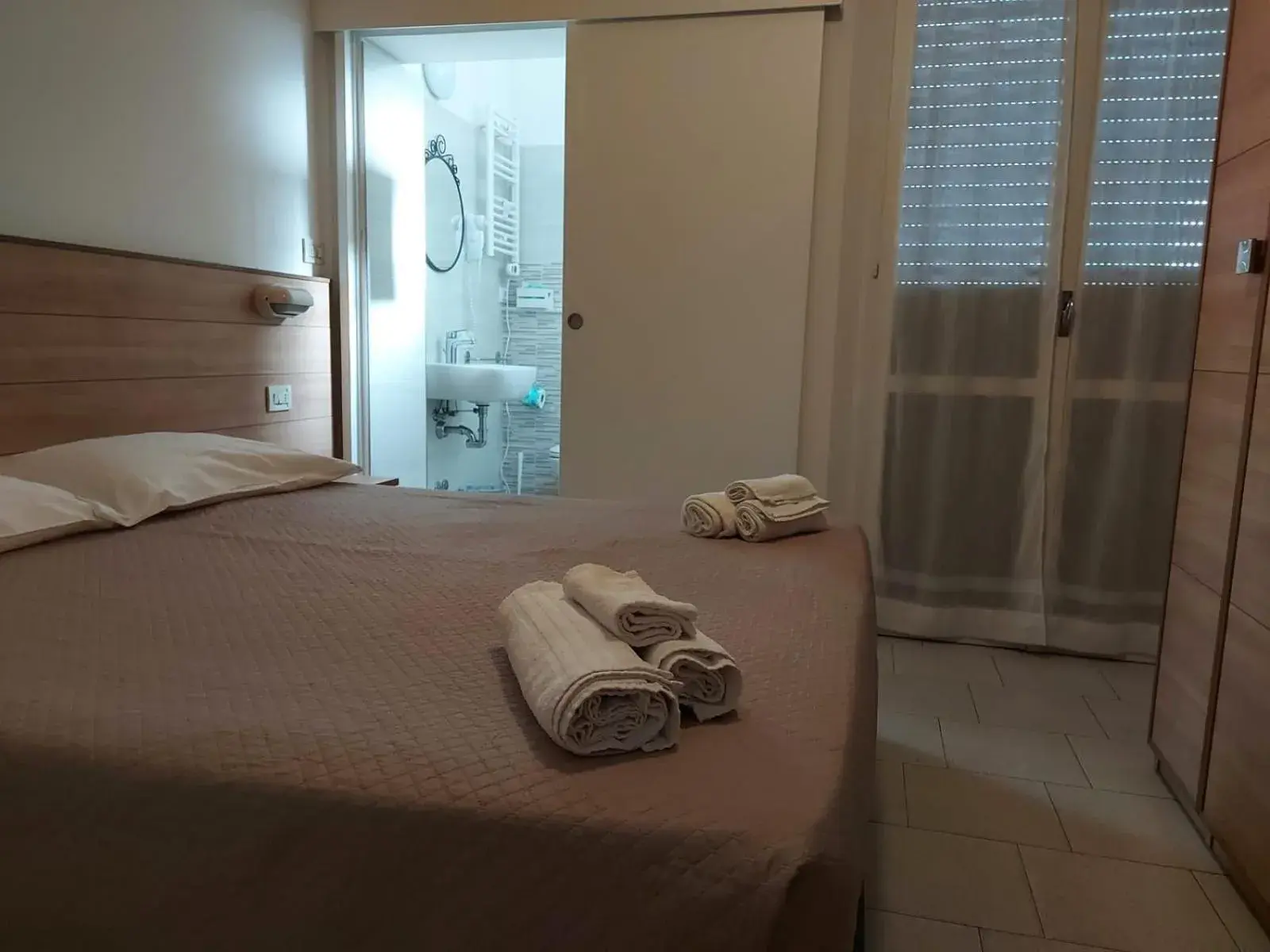 Double Room in Hotel Brezza Double Room in Hotel Brezza