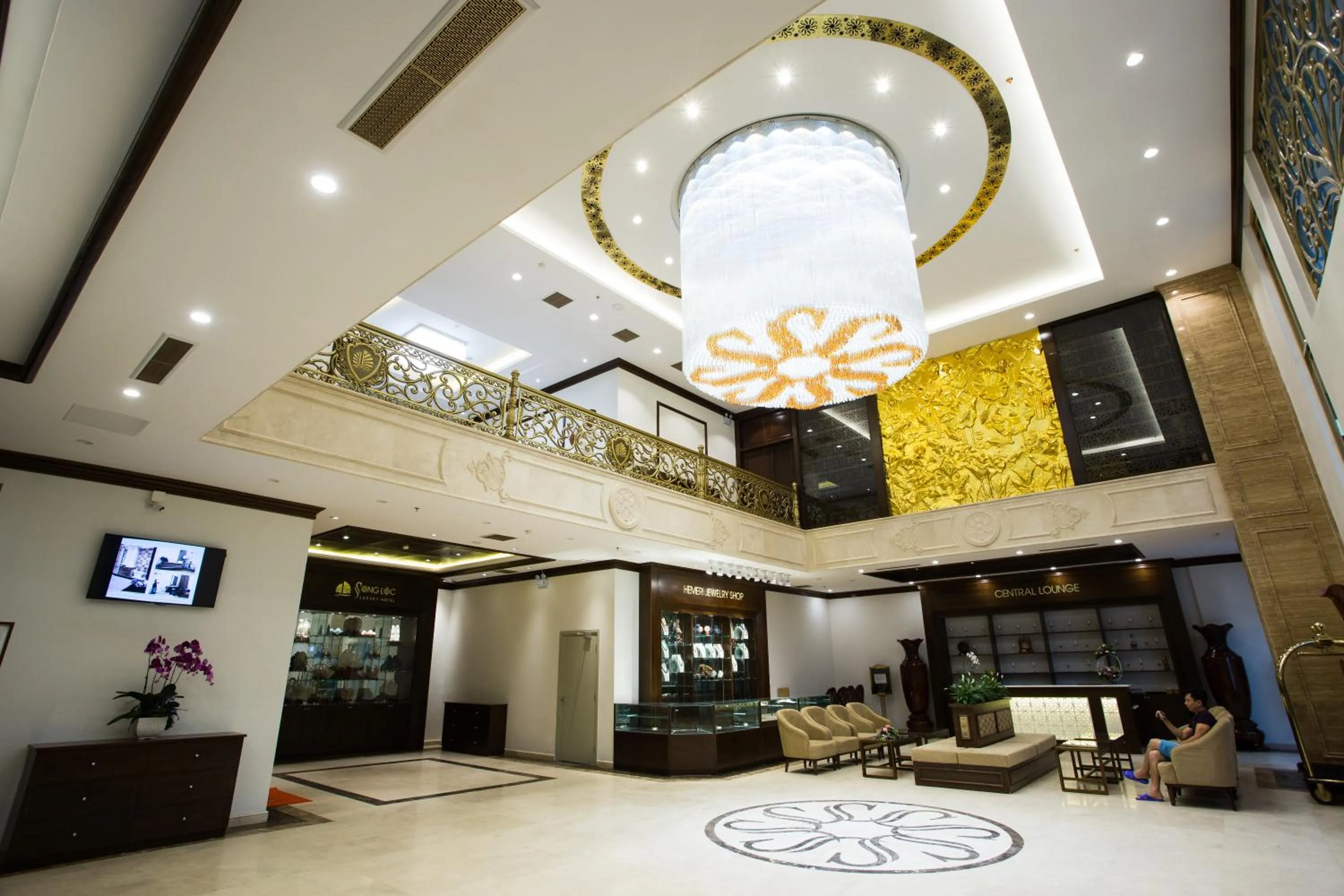 Decorative detail in Song Loc Luxury Hotel