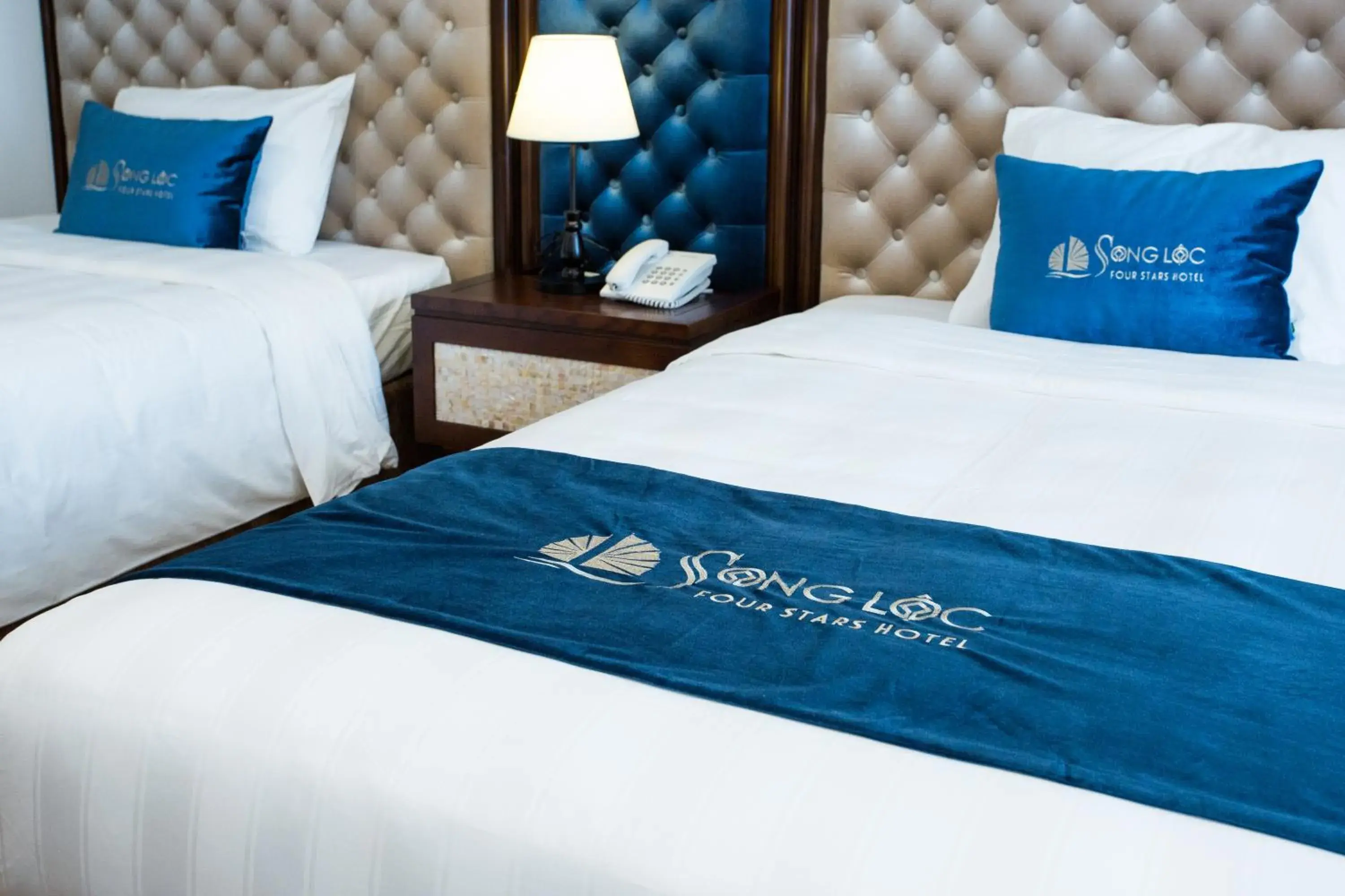 Bedroom, Bed in Song Loc Luxury Hotel Bedroom, Bed in Song Loc Luxury Hotel