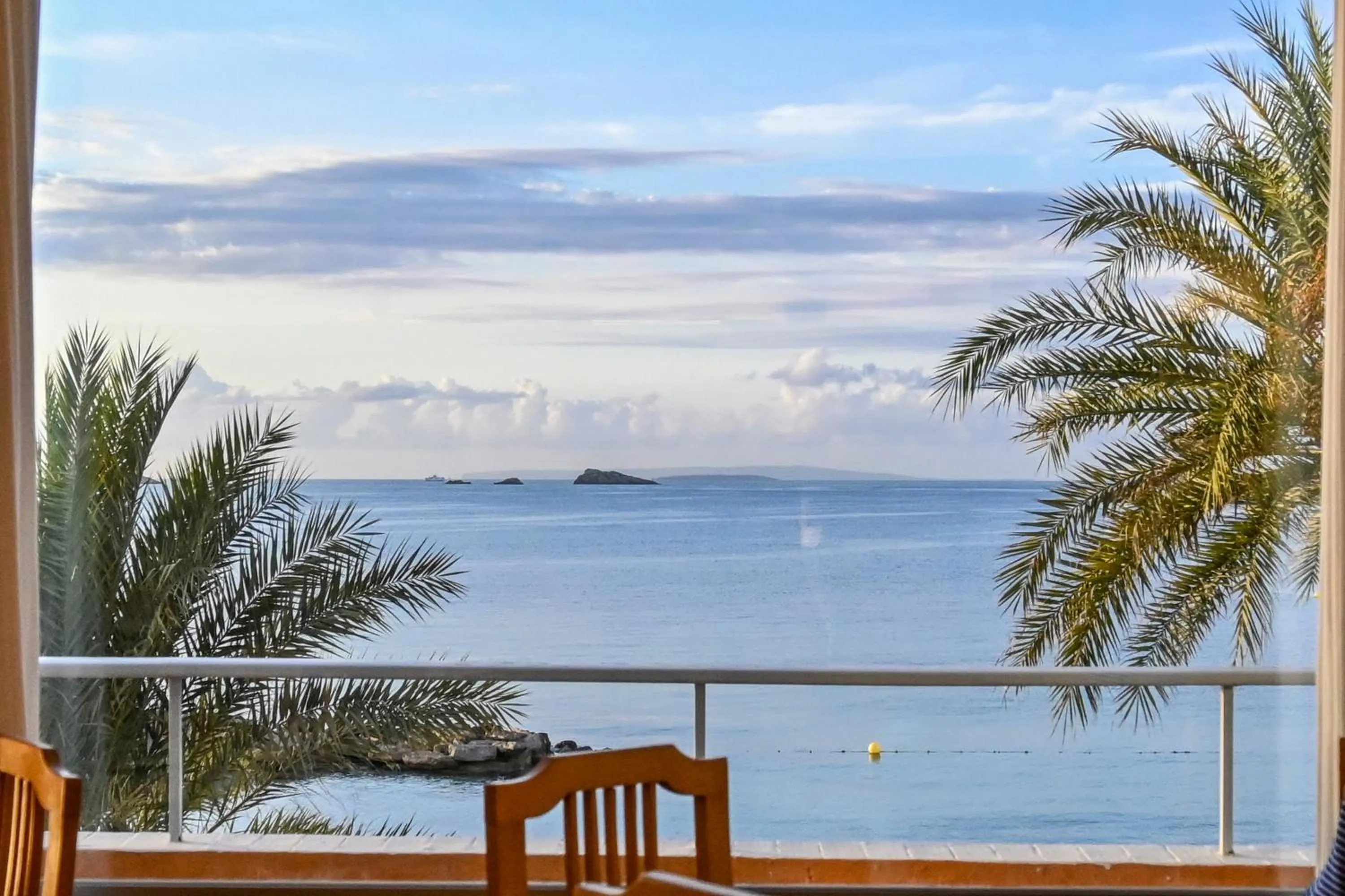 Restaurant/places to eat in Hotel Ibiza Playa