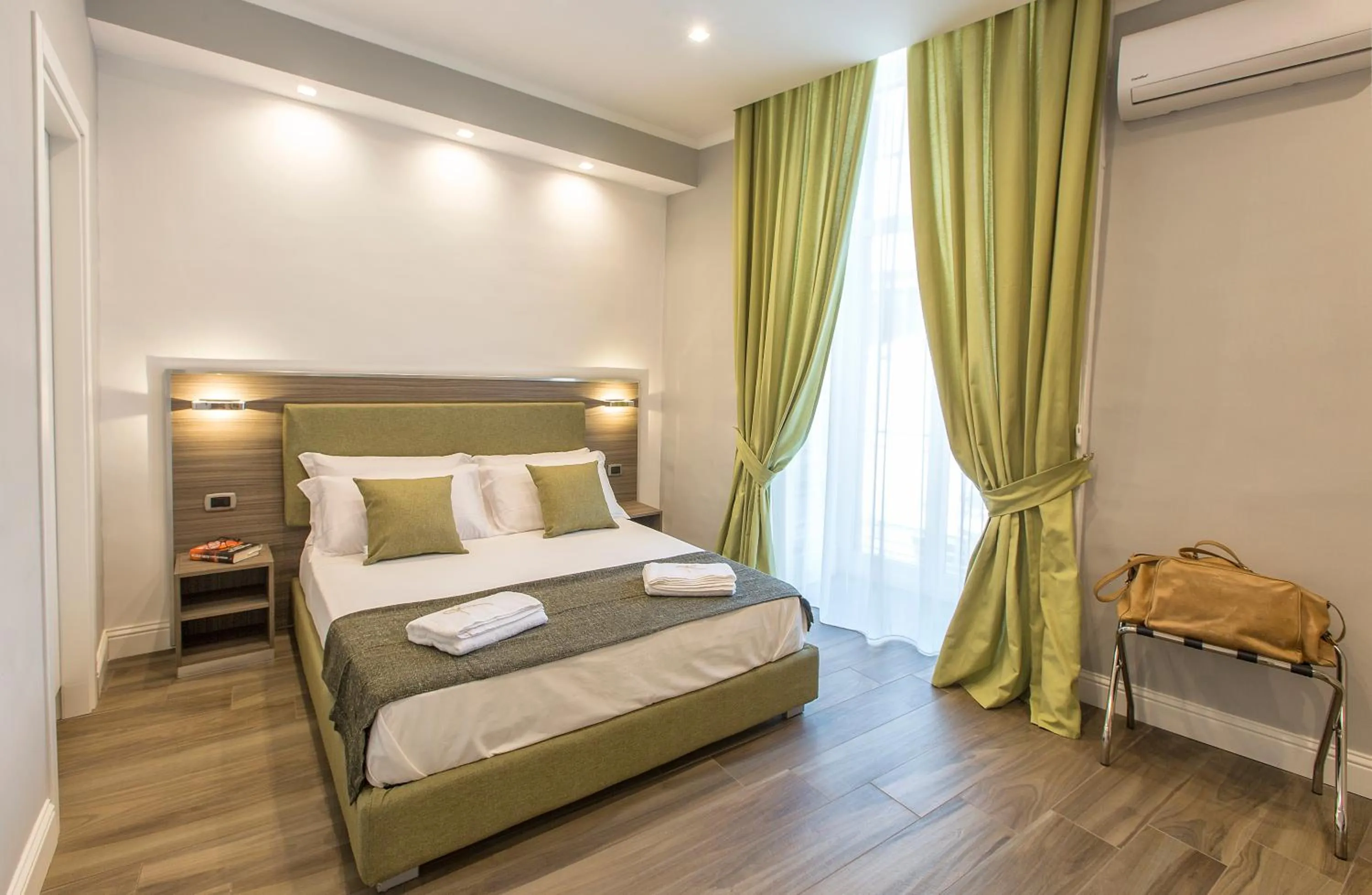 Bed in Dante Maison de Charme