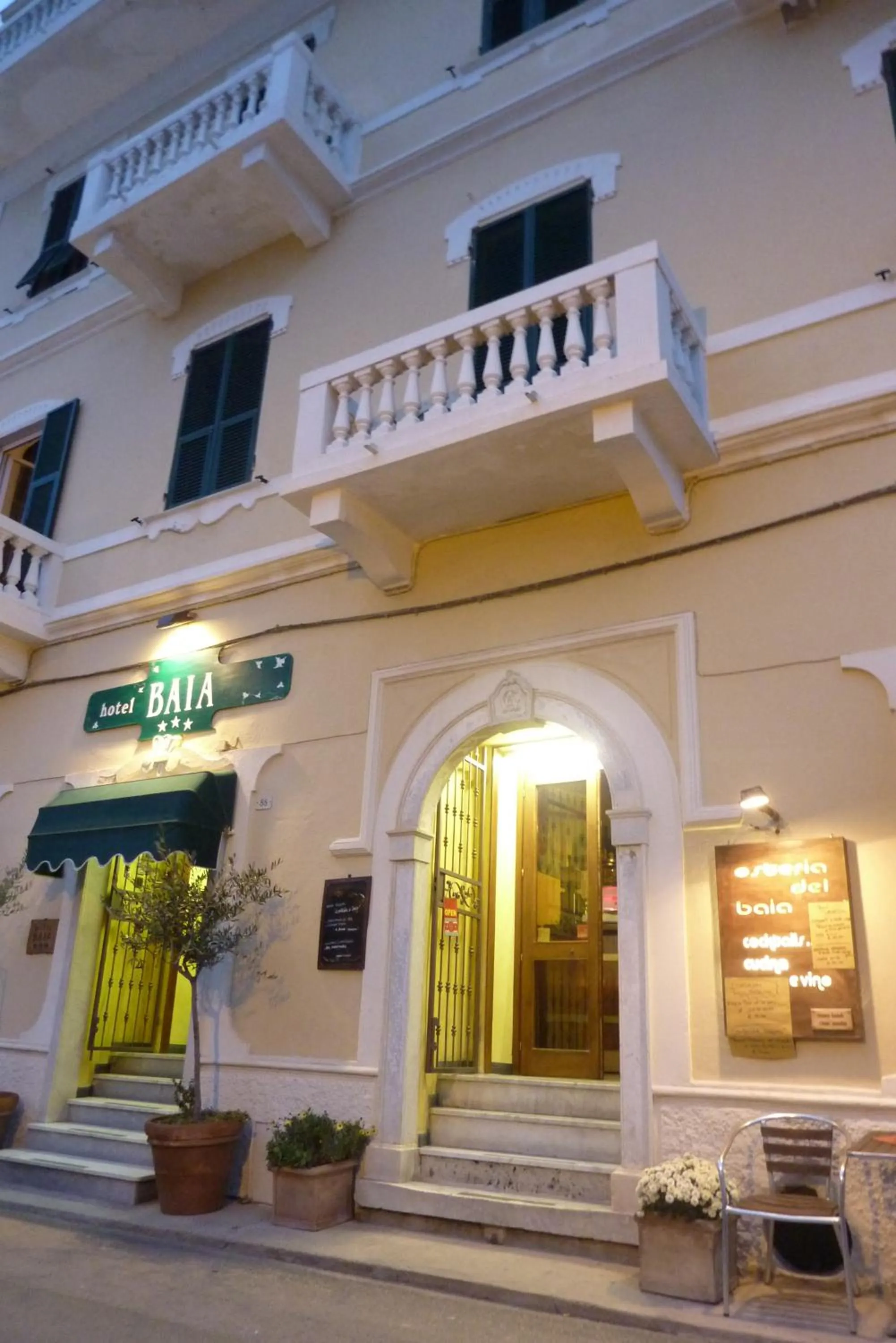 Facade/entrance in Hotel Baia