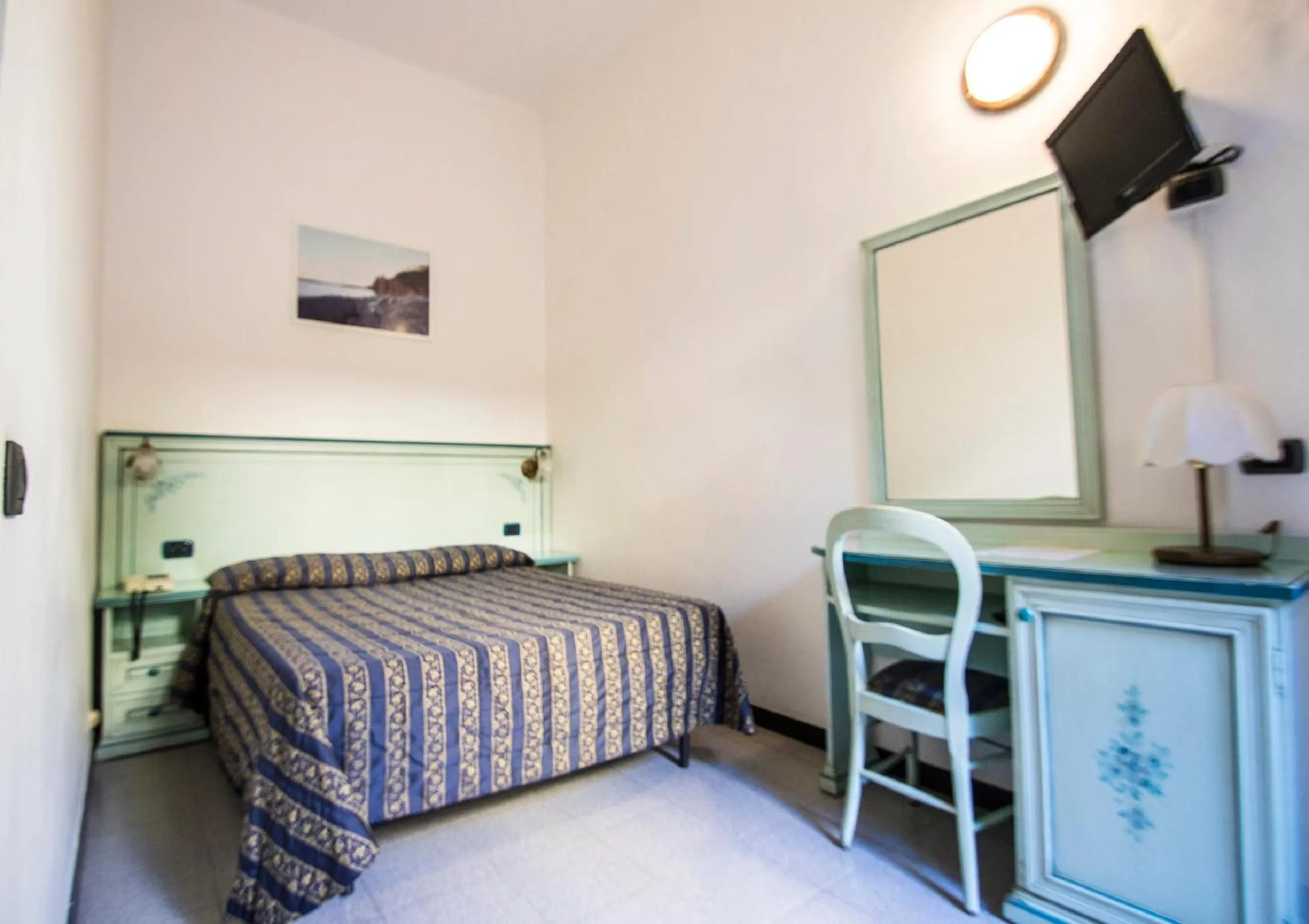 Photo of the whole room, Bed in Hotel Baia