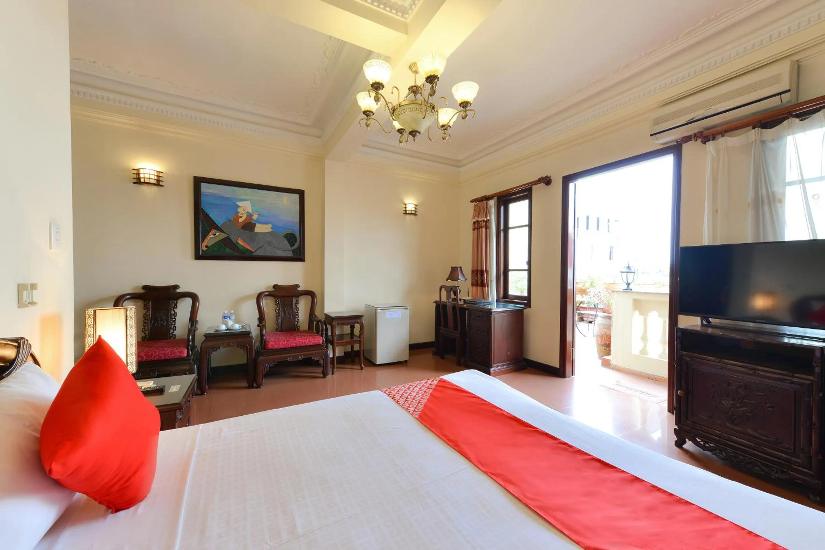 TV and multimedia, Bed in Lucky 2 Hotel & Travel