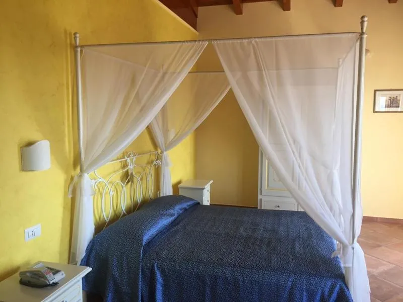 Bed in Agriturismo ciociaro " il colle " HOTEL RISTORANTE