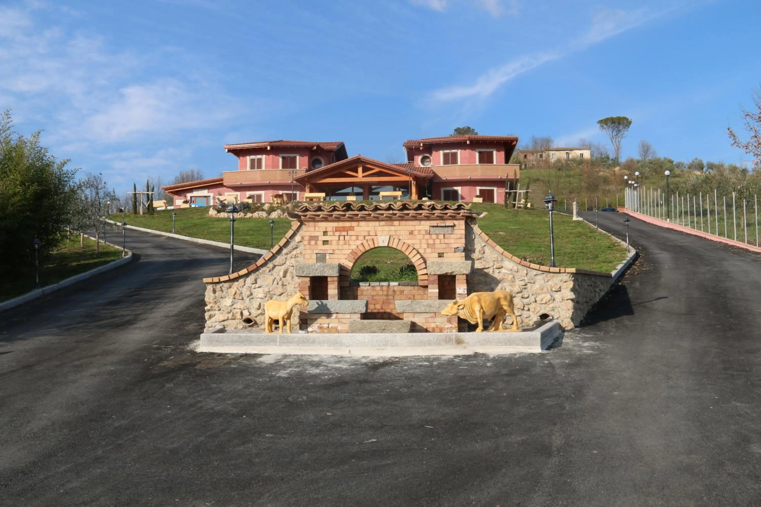 Facade/entrance in Agriturismo ciociaro " il colle " HOTEL RISTORANTE