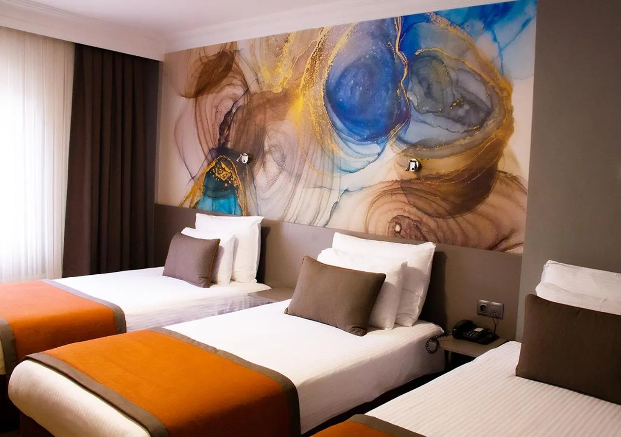 Photo of the whole room, Bed in Benler Otel Laleli ISTanbul