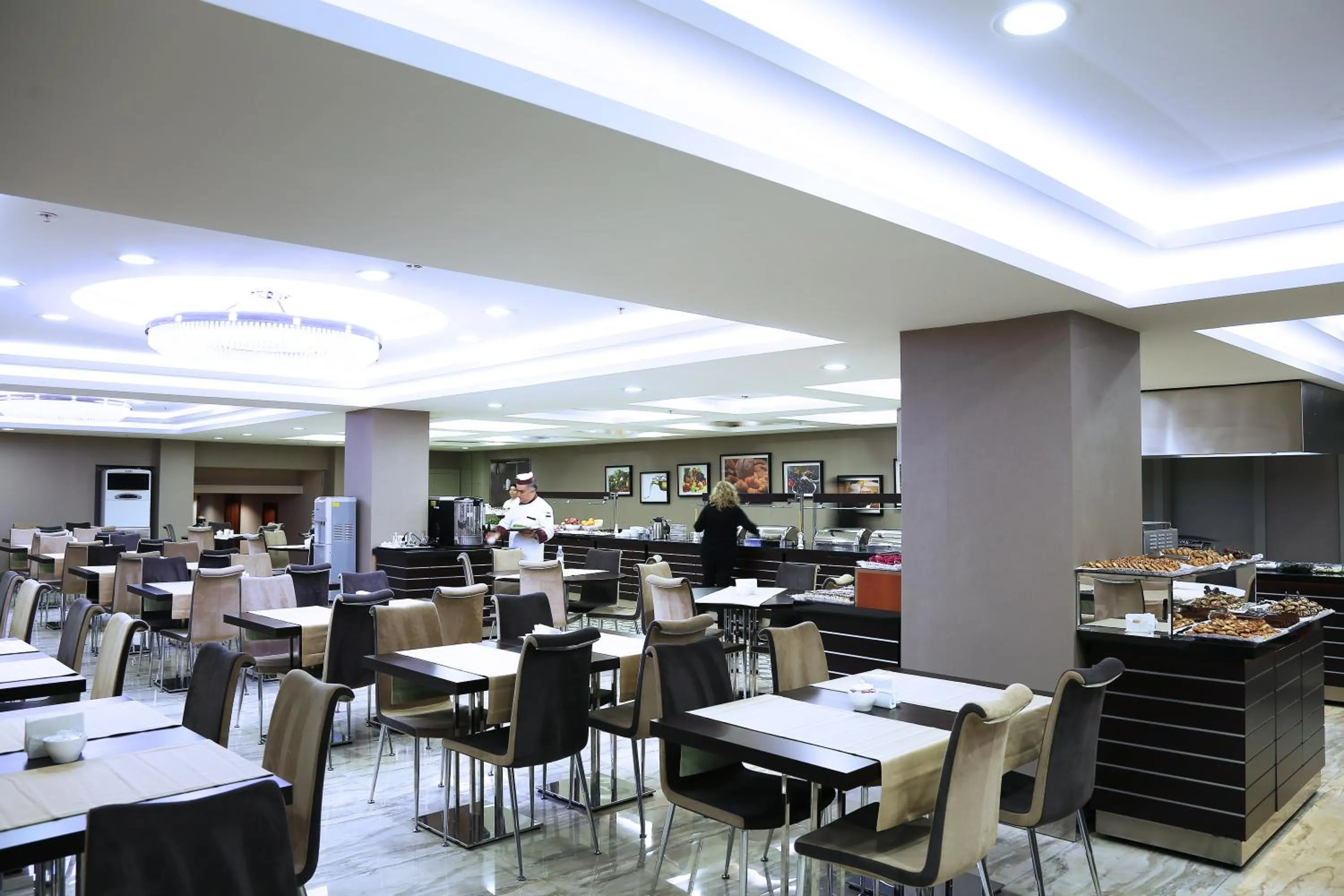 Restaurant/places to eat in Benler Otel Laleli ISTanbul