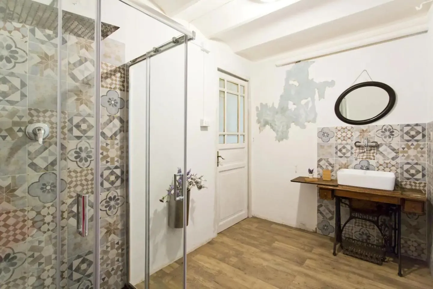 Bathroom in Artisan Maison Palermo