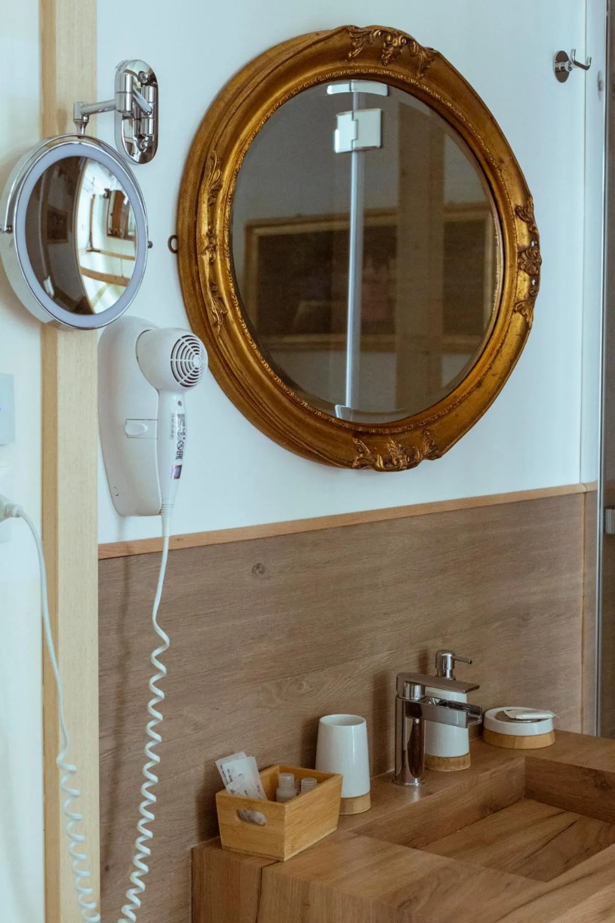 Bathroom in Artisan Maison Palermo