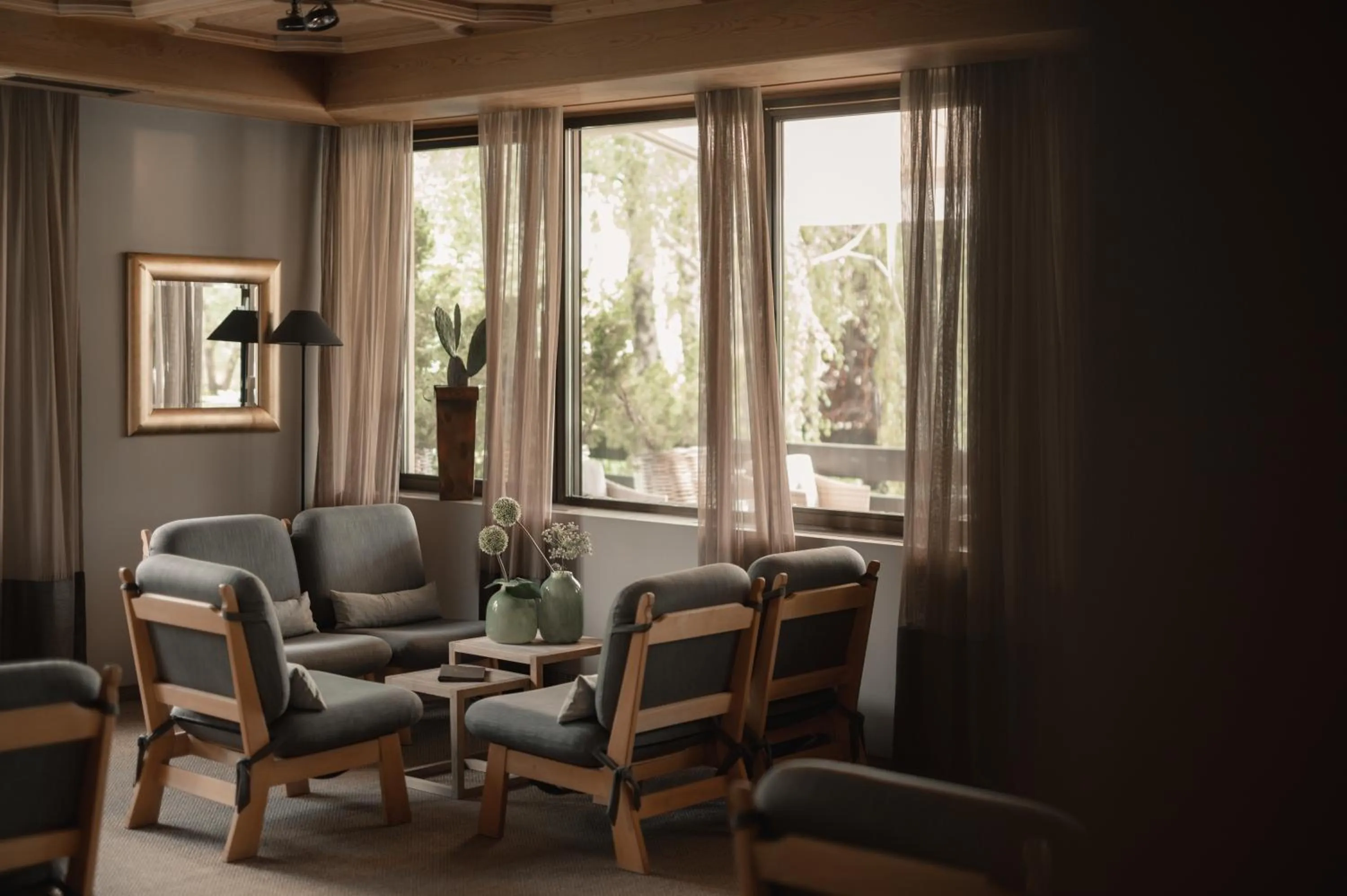 Library in Hotel Pollinger