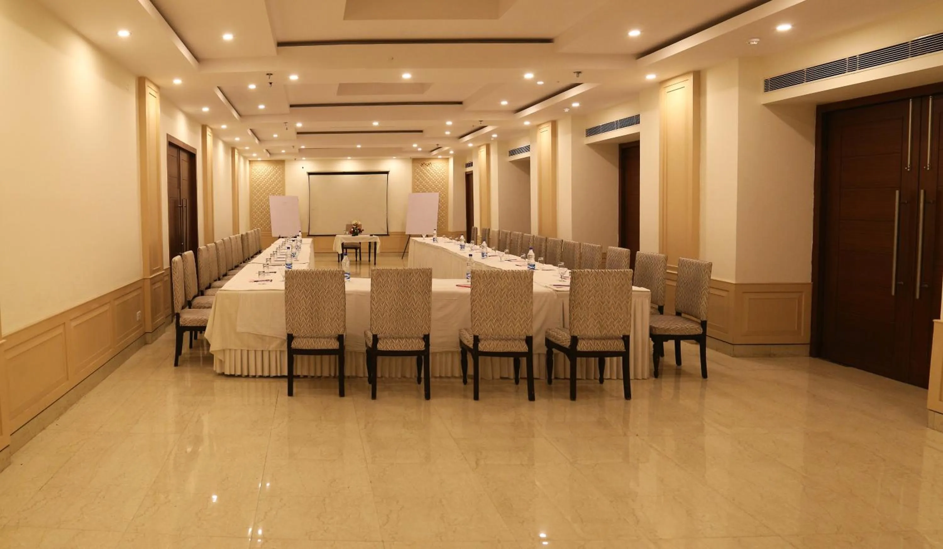 Property building in Dee Marks Airport Hotel & Resorts