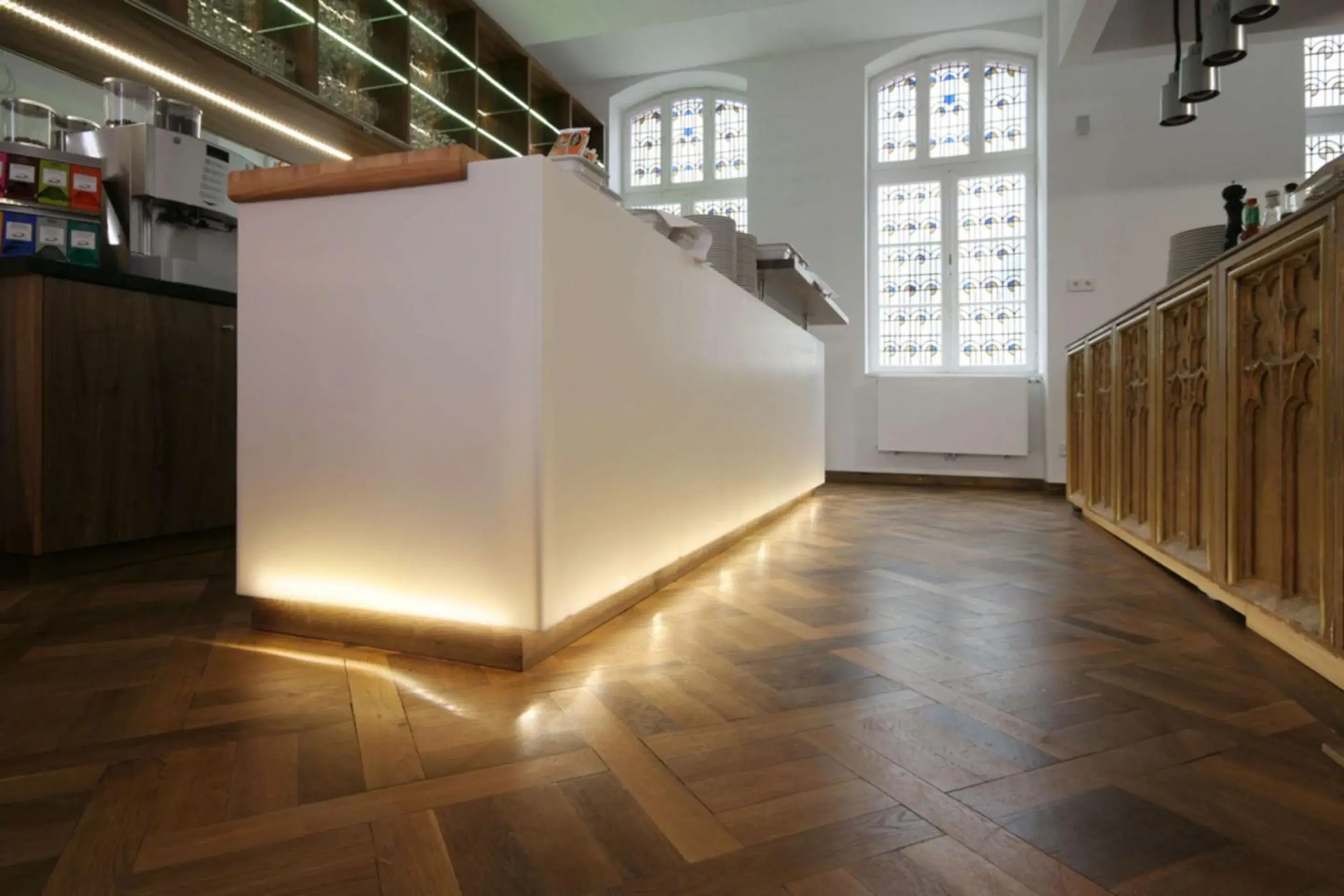 Food and drinks in HOPPER Hotel St. Josef Food and drinks in HOPPER Hotel St. Josef