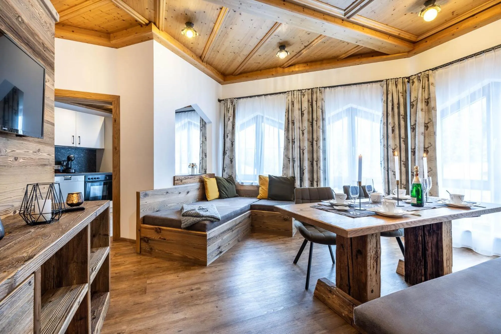 Living room, Bed in Das Geierberg