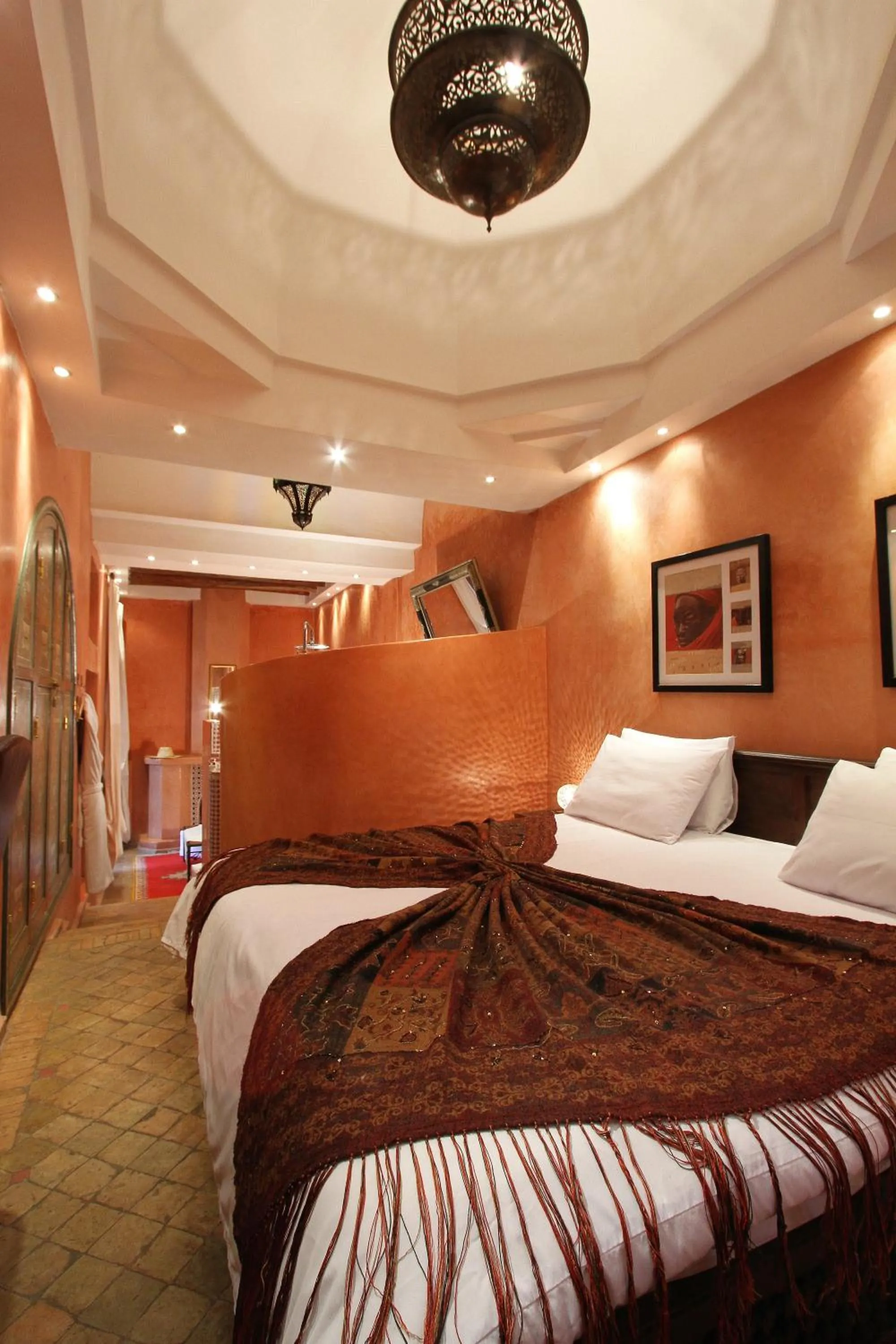 Bed in Riad et Spa Misria Les Orangers