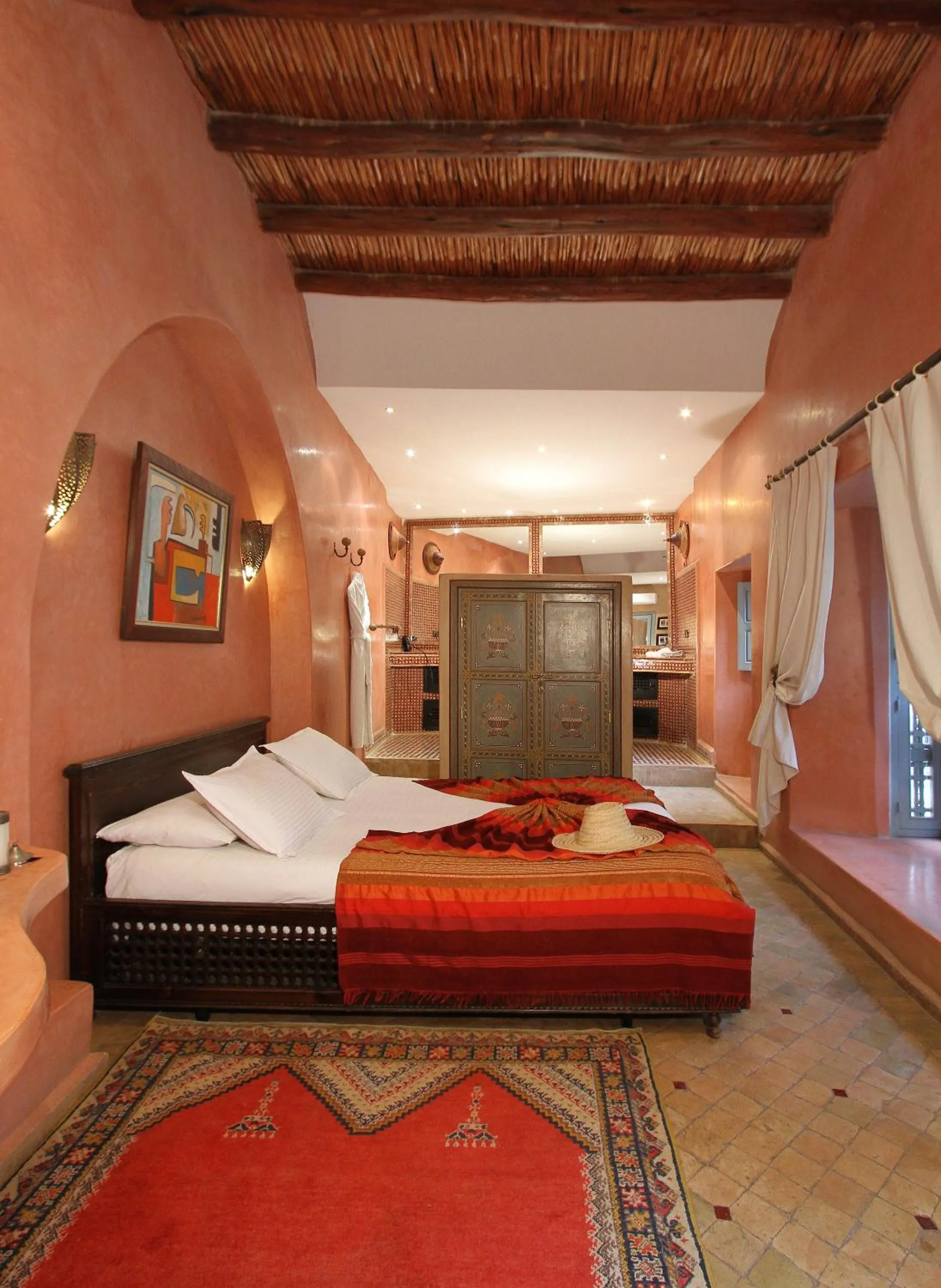 Bed in Riad et Spa Misria Les Orangers