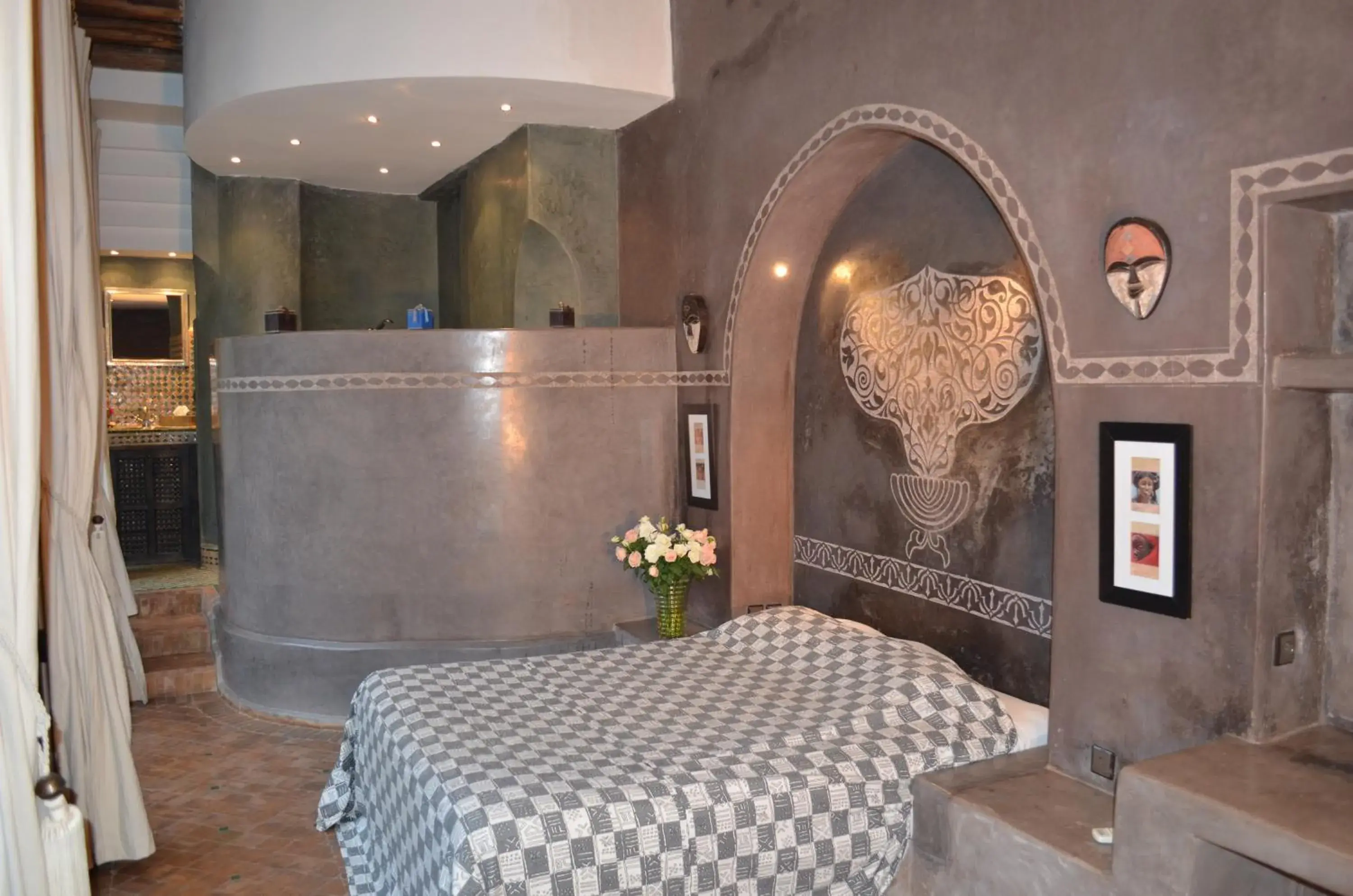 Photo of the whole room in Riad et Spa Misria Les Orangers Photo of the whole room in Riad et Spa Misria Les Orangers