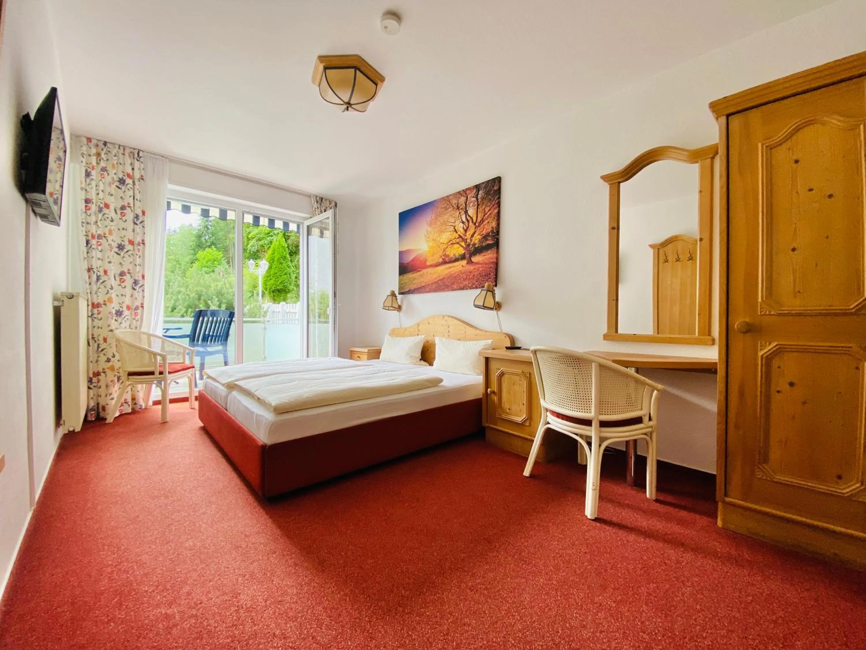 Photo of the whole room, Bed in Landhotel Edersee