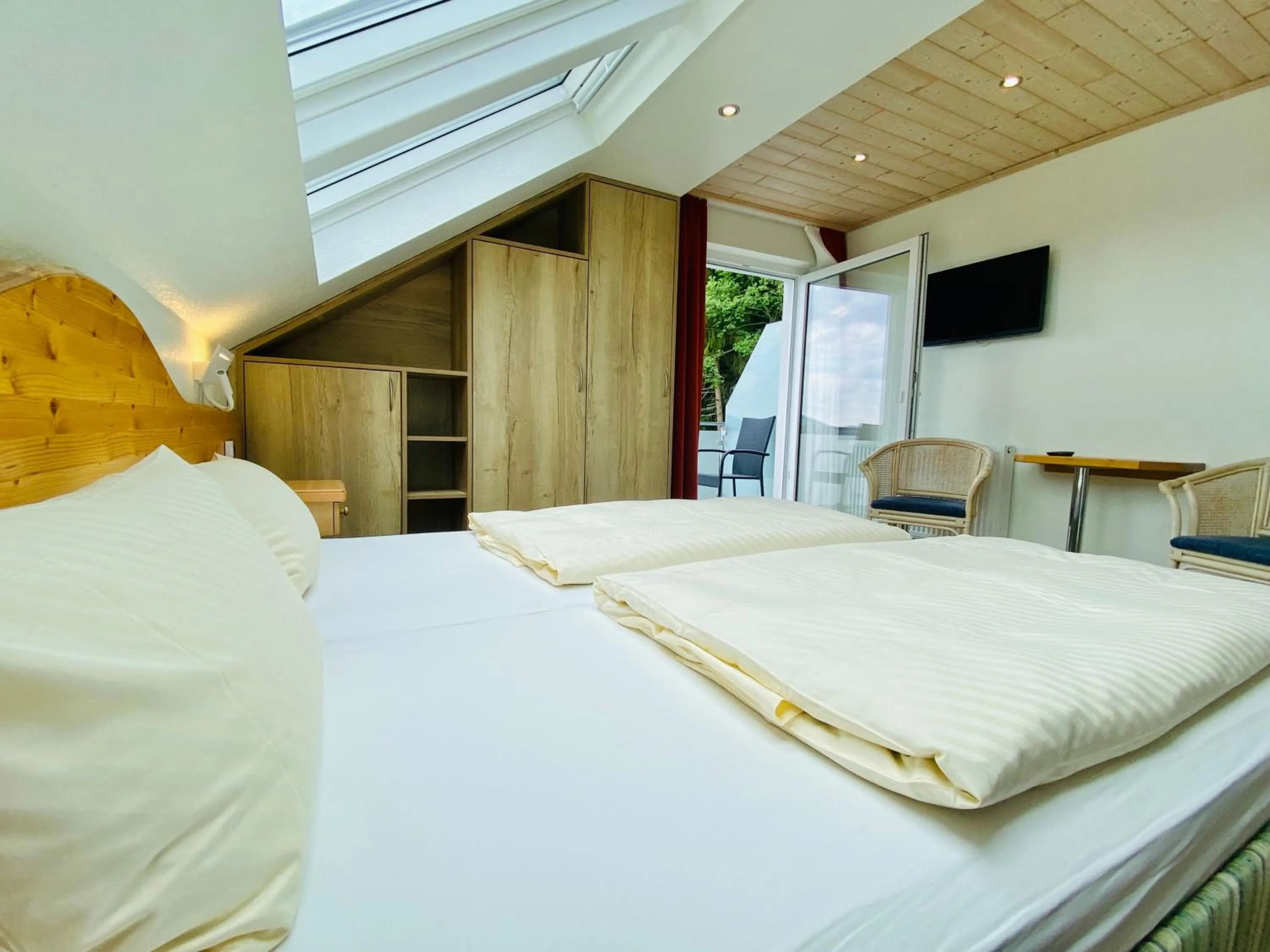 Photo of the whole room, Bed in Landhotel Edersee