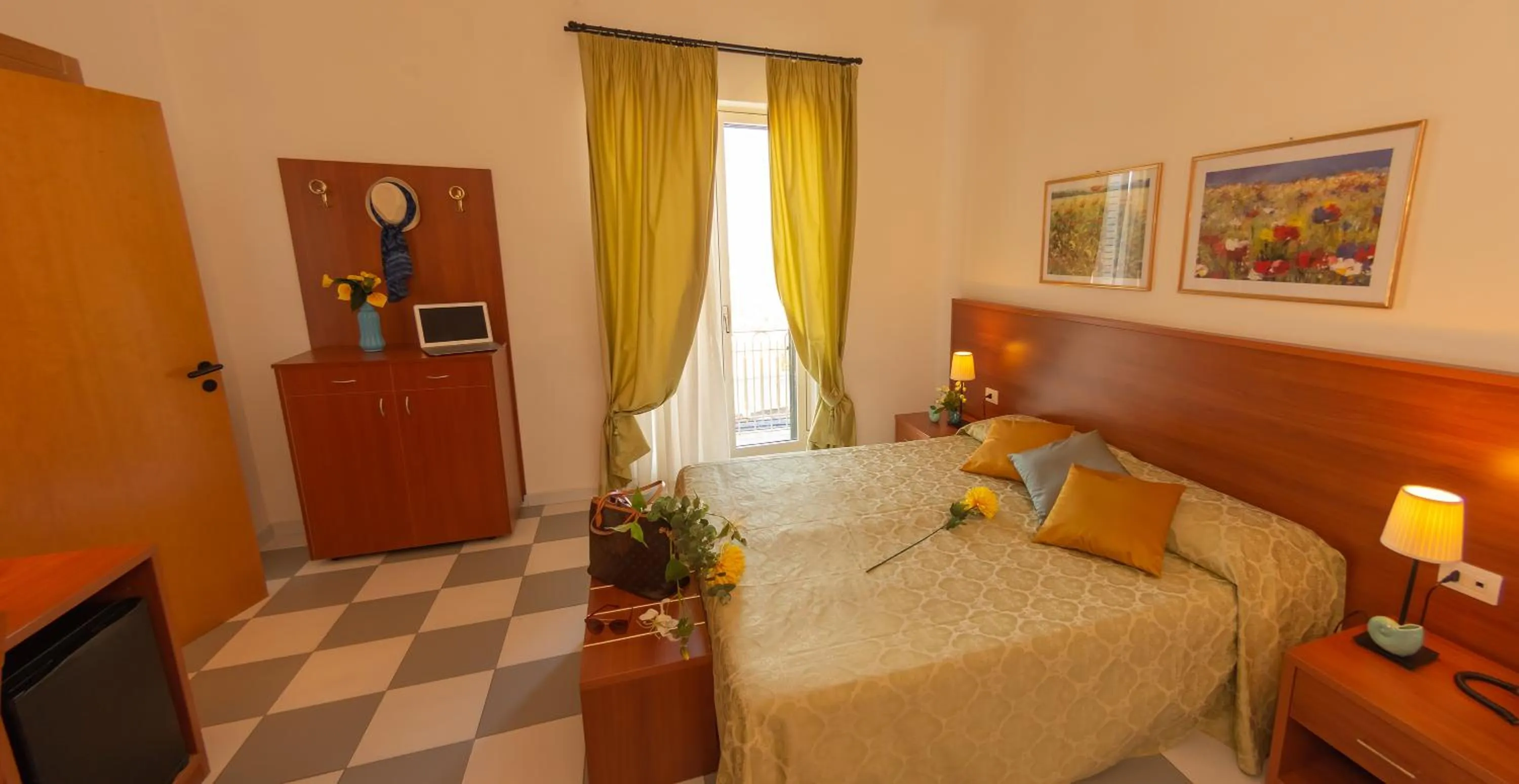 Bedroom, Bed in Hotel Solaria