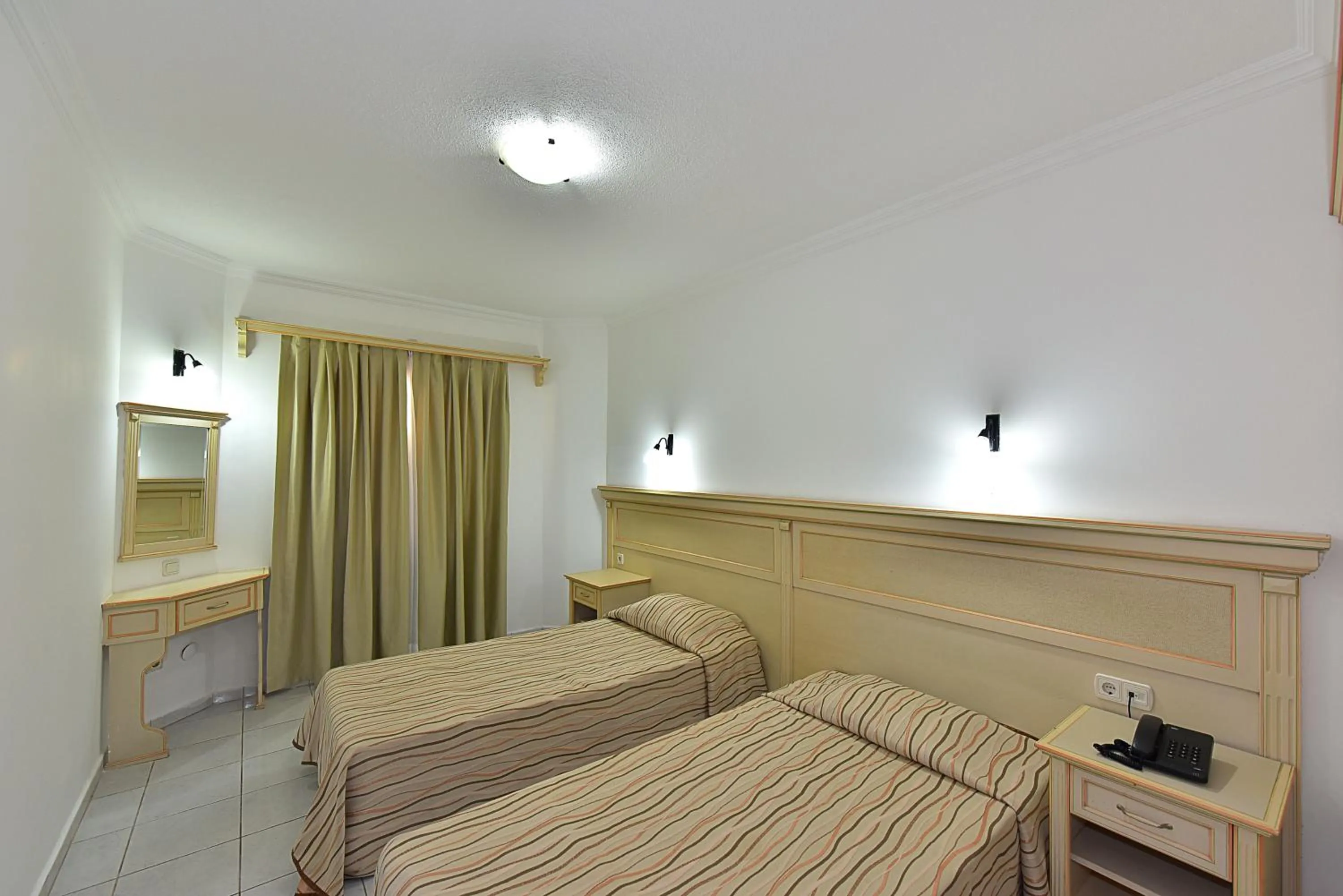 Decorative detail in Tropicana Beach