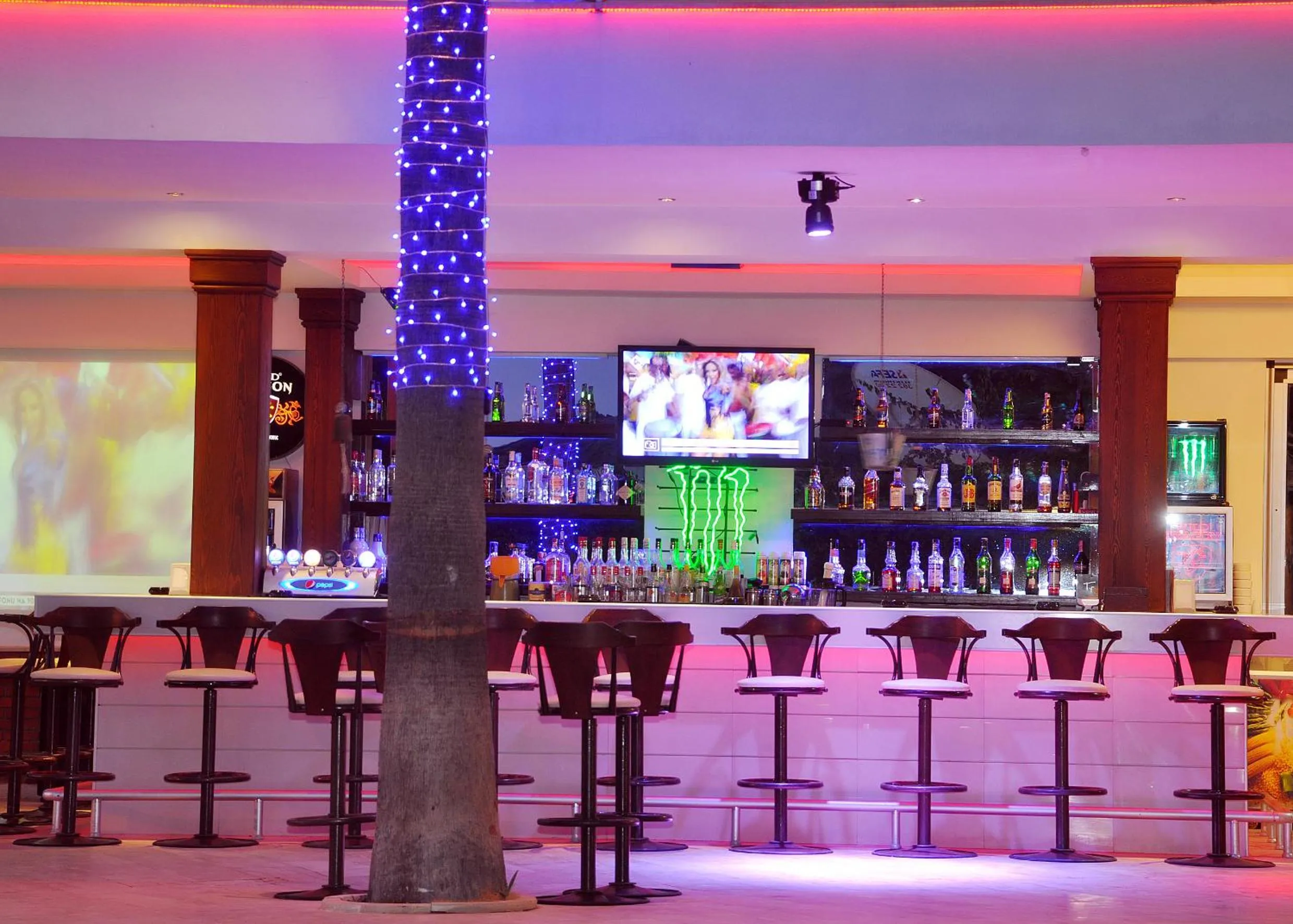 Alcoholic drinks in Tropicana Beach