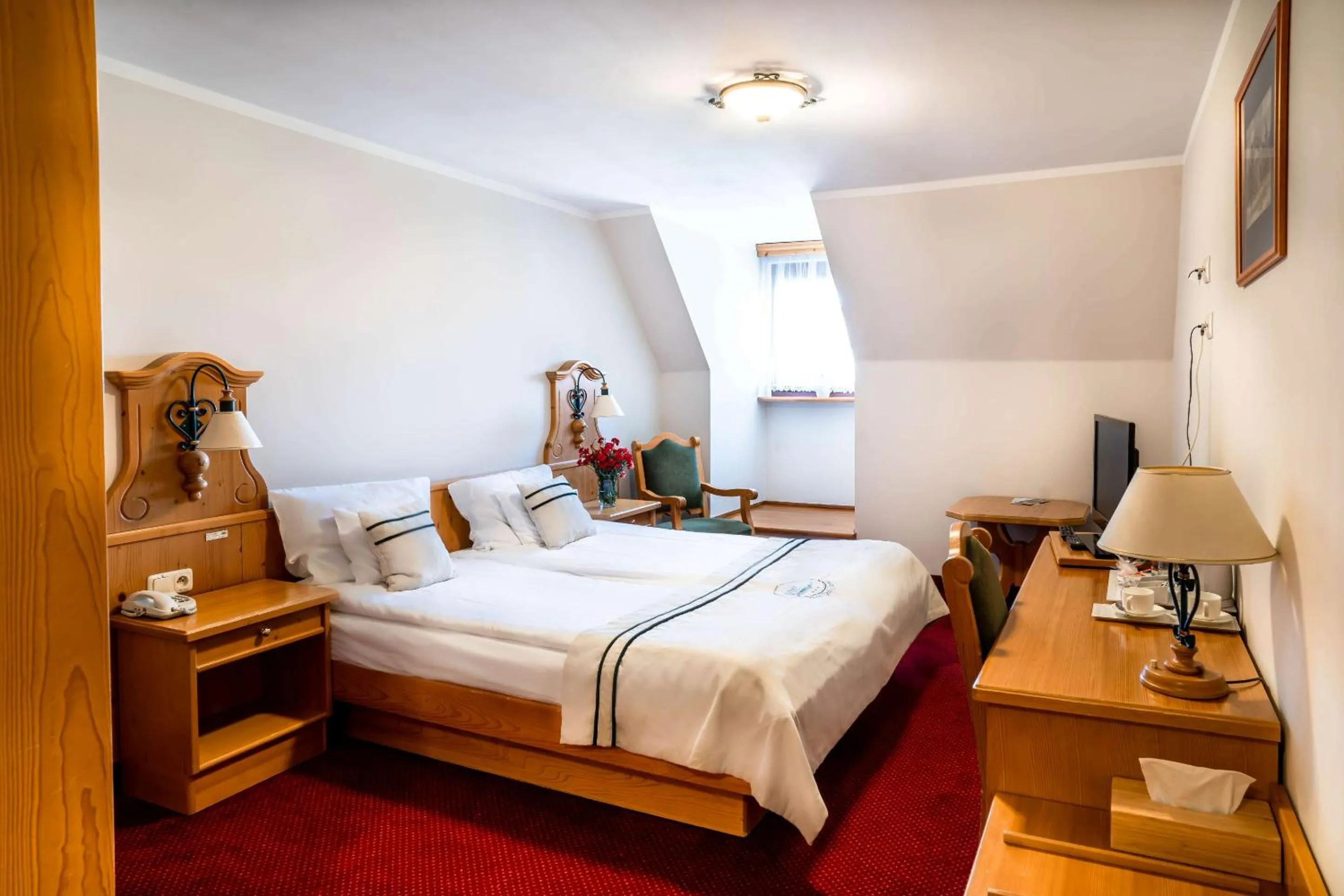 Bed in Hotel Pod Ciżemką