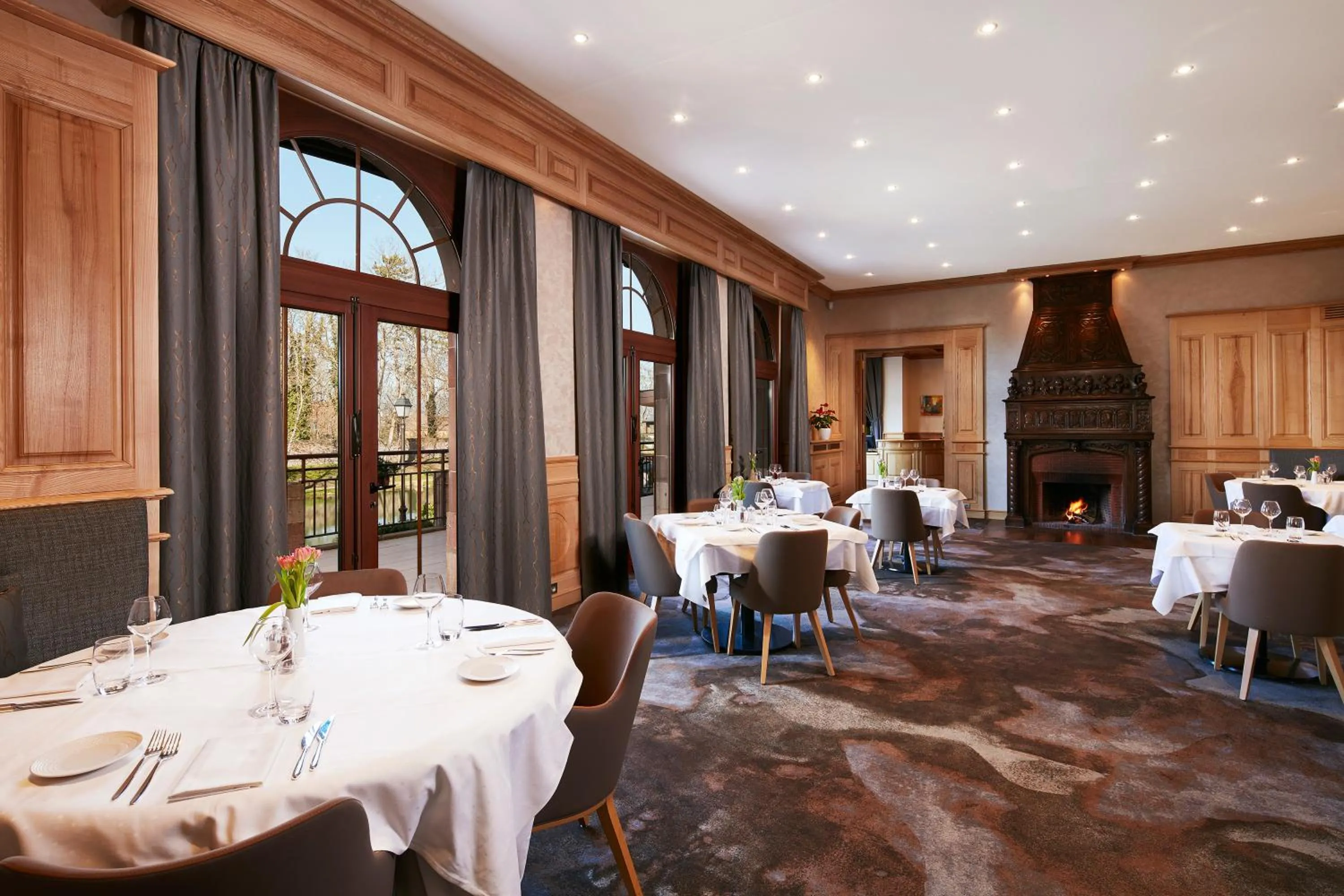 Restaurant/places to eat in Hotel Spa Restaurant Domaine du Moulin