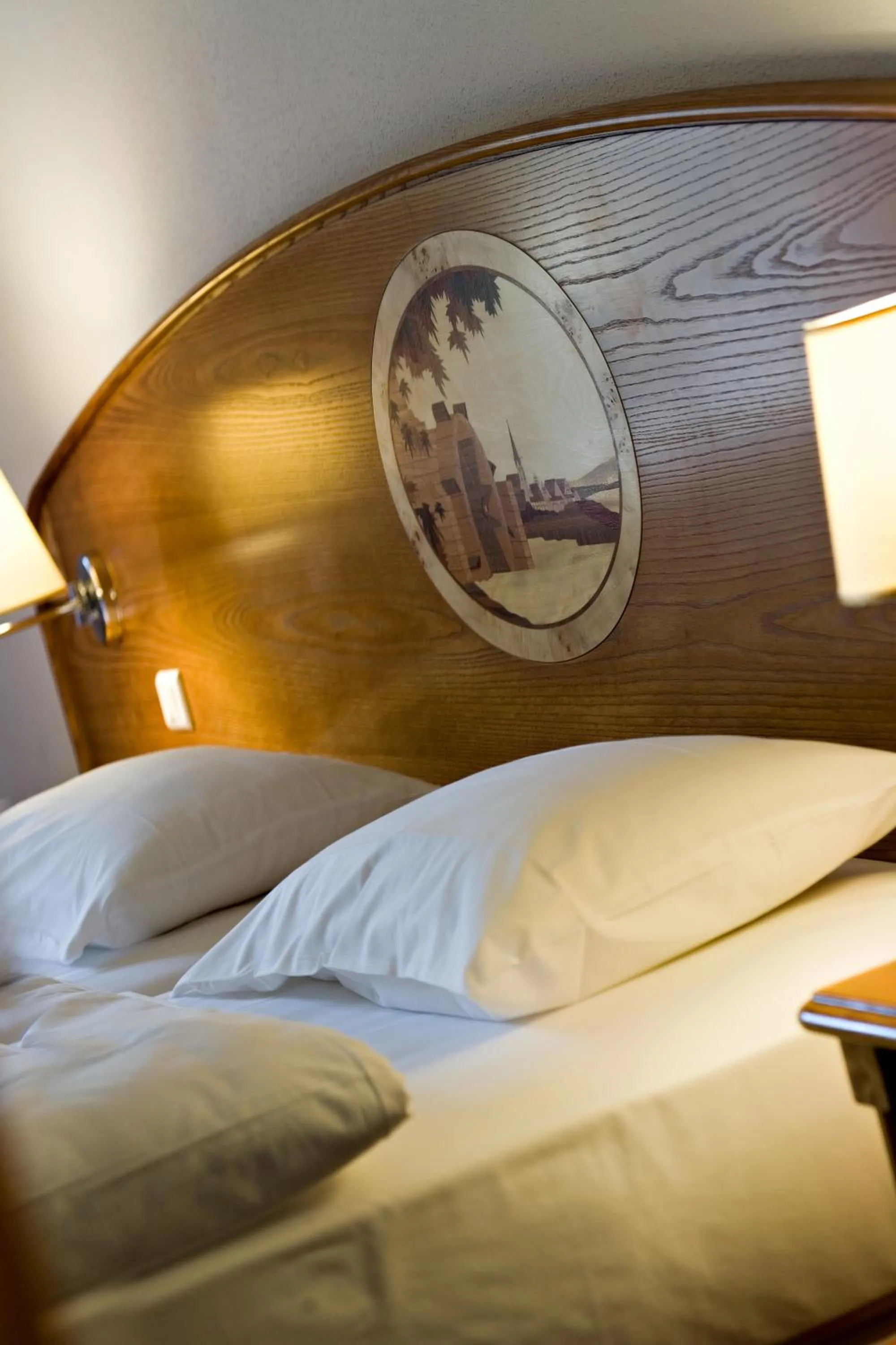 Decorative detail, Bed in Hotel Spa Restaurant Domaine du Moulin