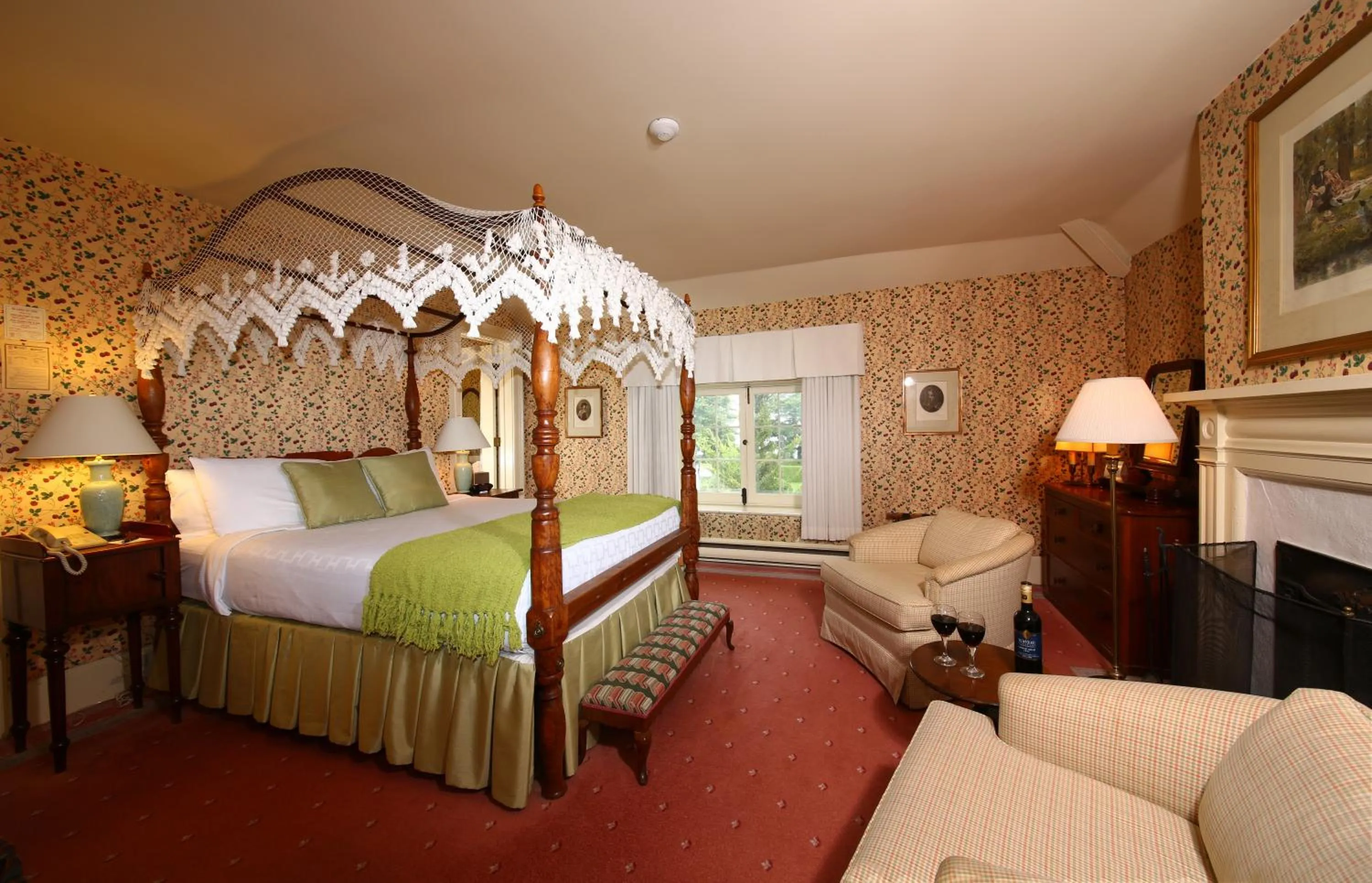 Bed in Briars Resort and Spa
