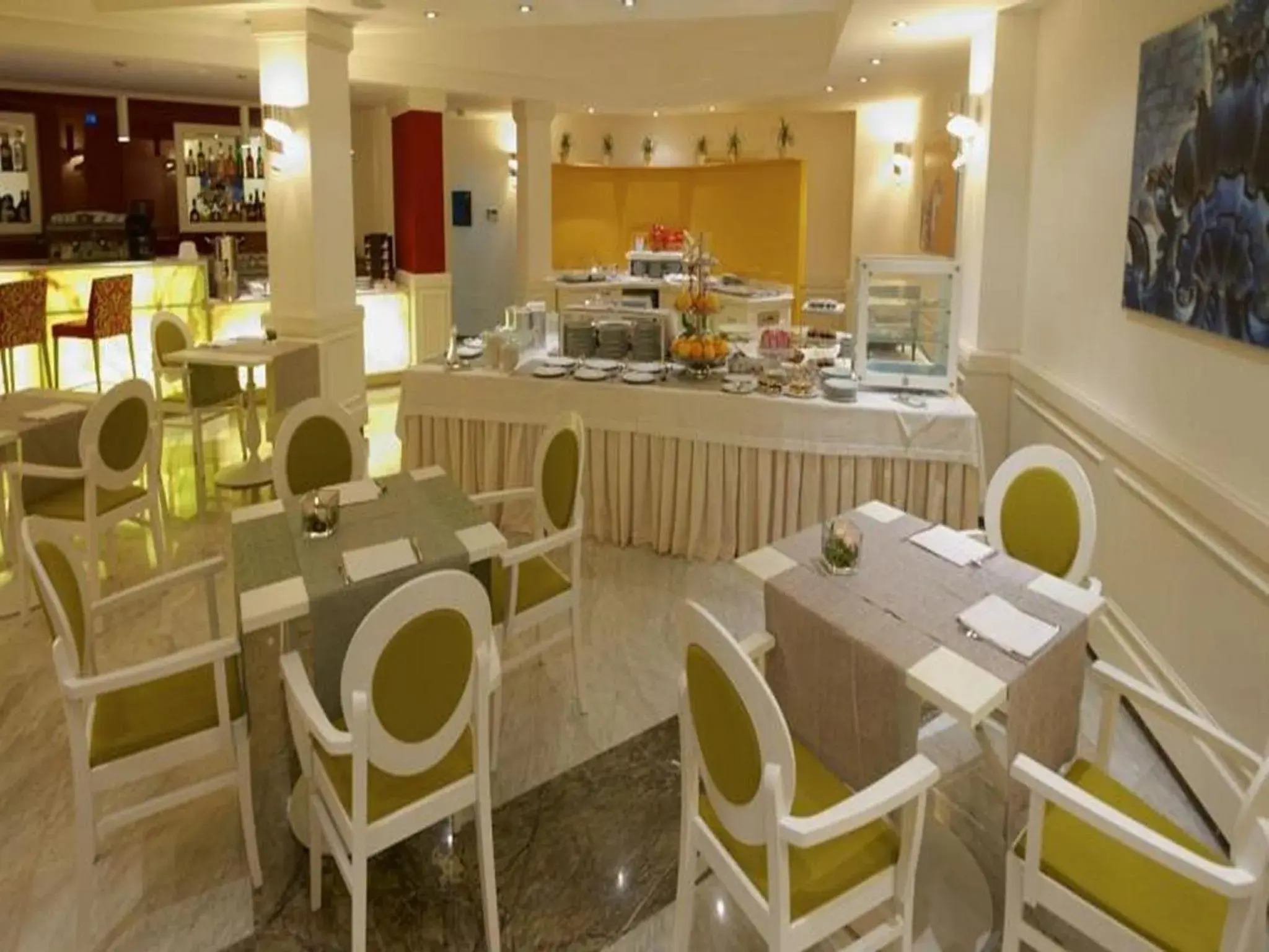 Restaurant/places to eat in JR Hotels Oriente Bari Restaurant/places to eat in JR Hotels Oriente Bari