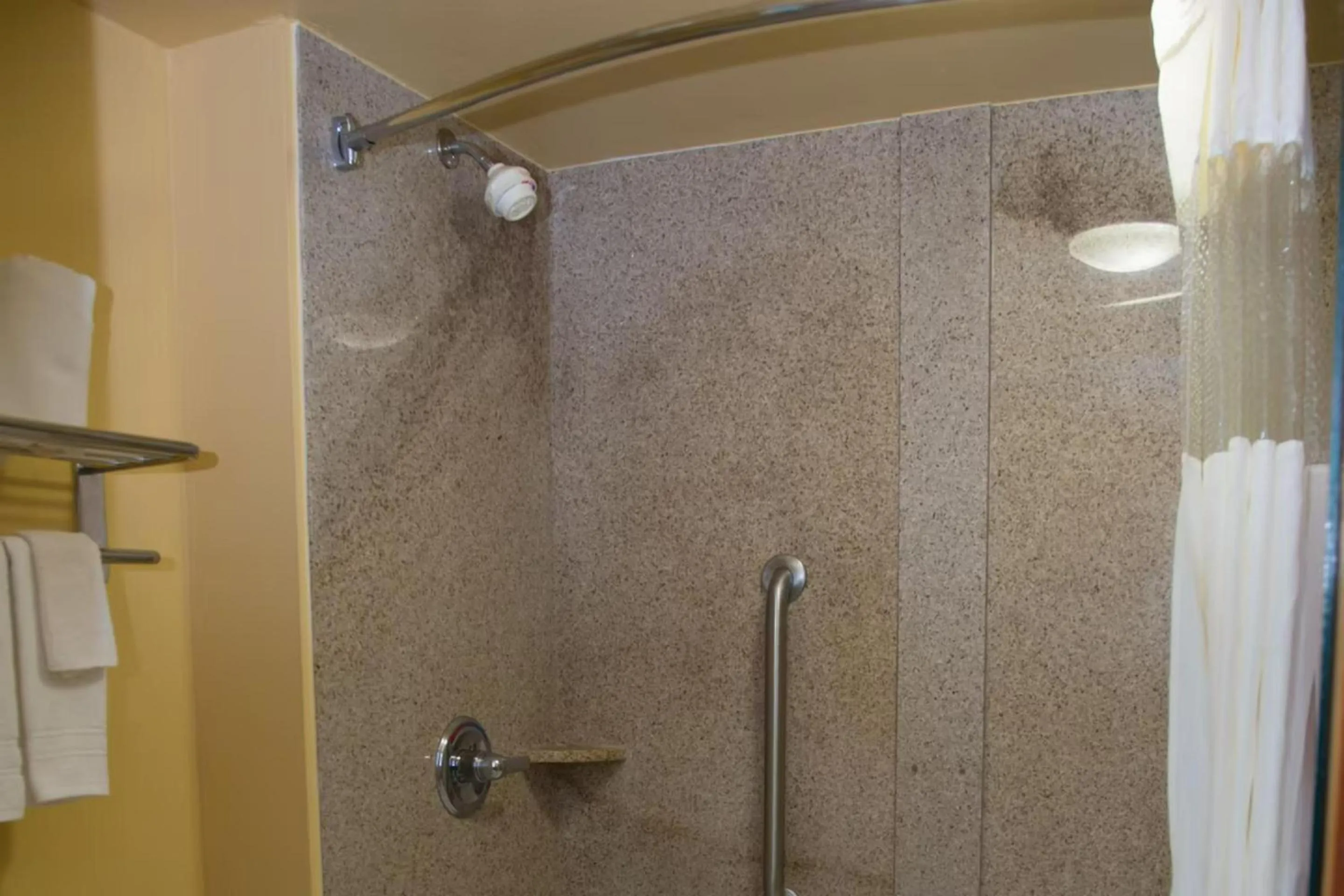 Bathroom in Townhouse Fort Walton Beach Hurlburt Field