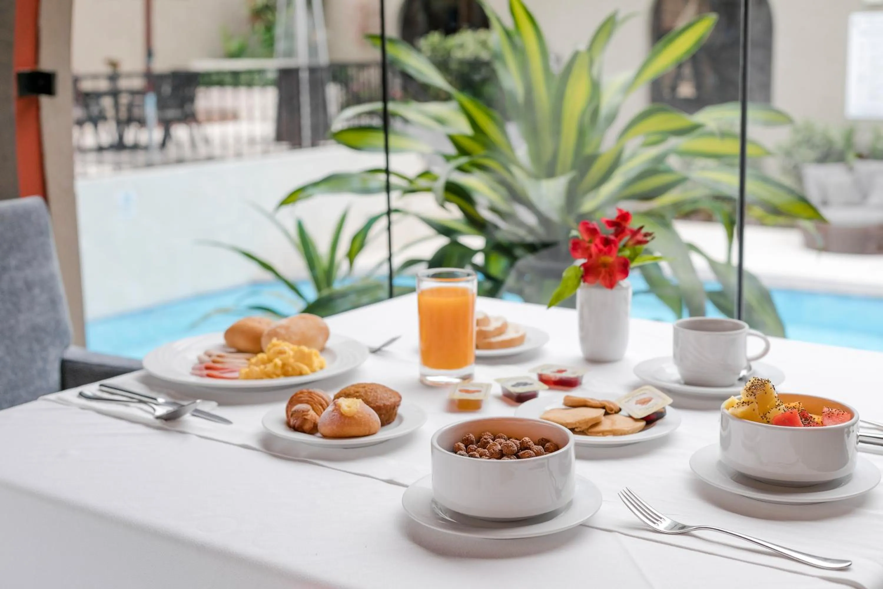 Restaurant/places to eat in Costa del Sol Trujillo Centro