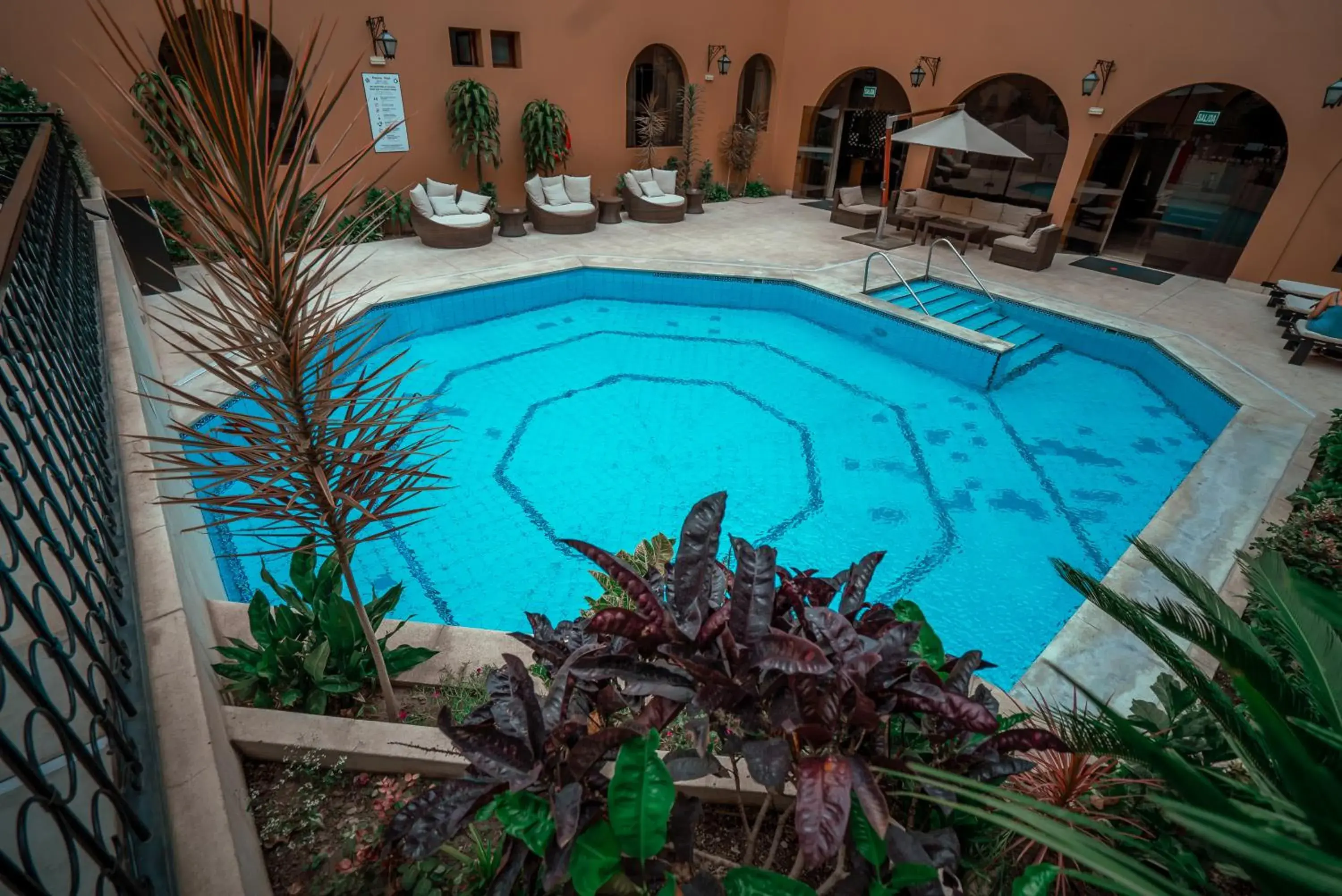 Swimming pool in Costa del Sol Trujillo Centro Swimming pool in Costa del Sol Trujillo Centro