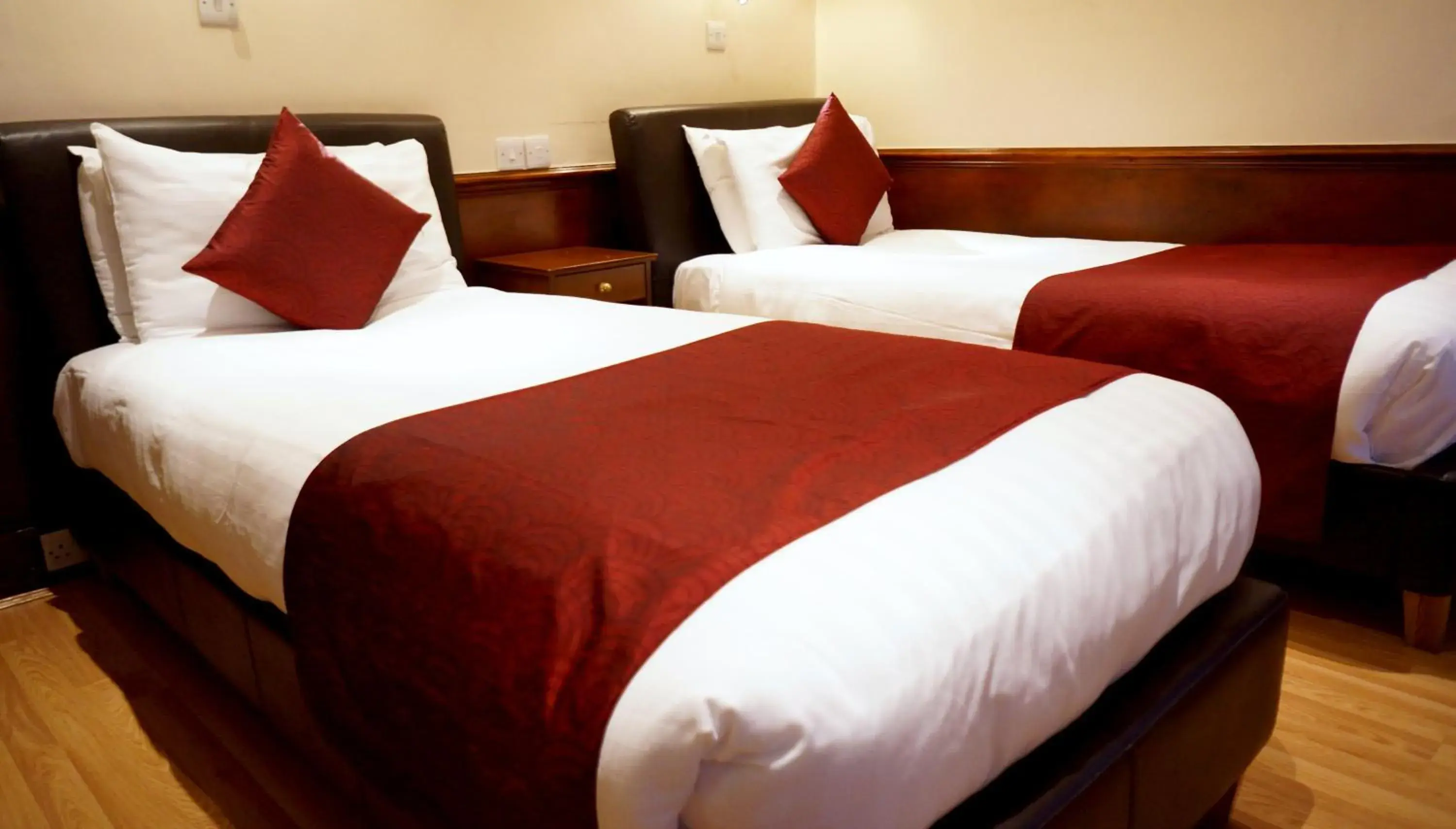 Bed in La Gaffe - Bed and Breakfast Bed in La Gaffe - Bed and Breakfast