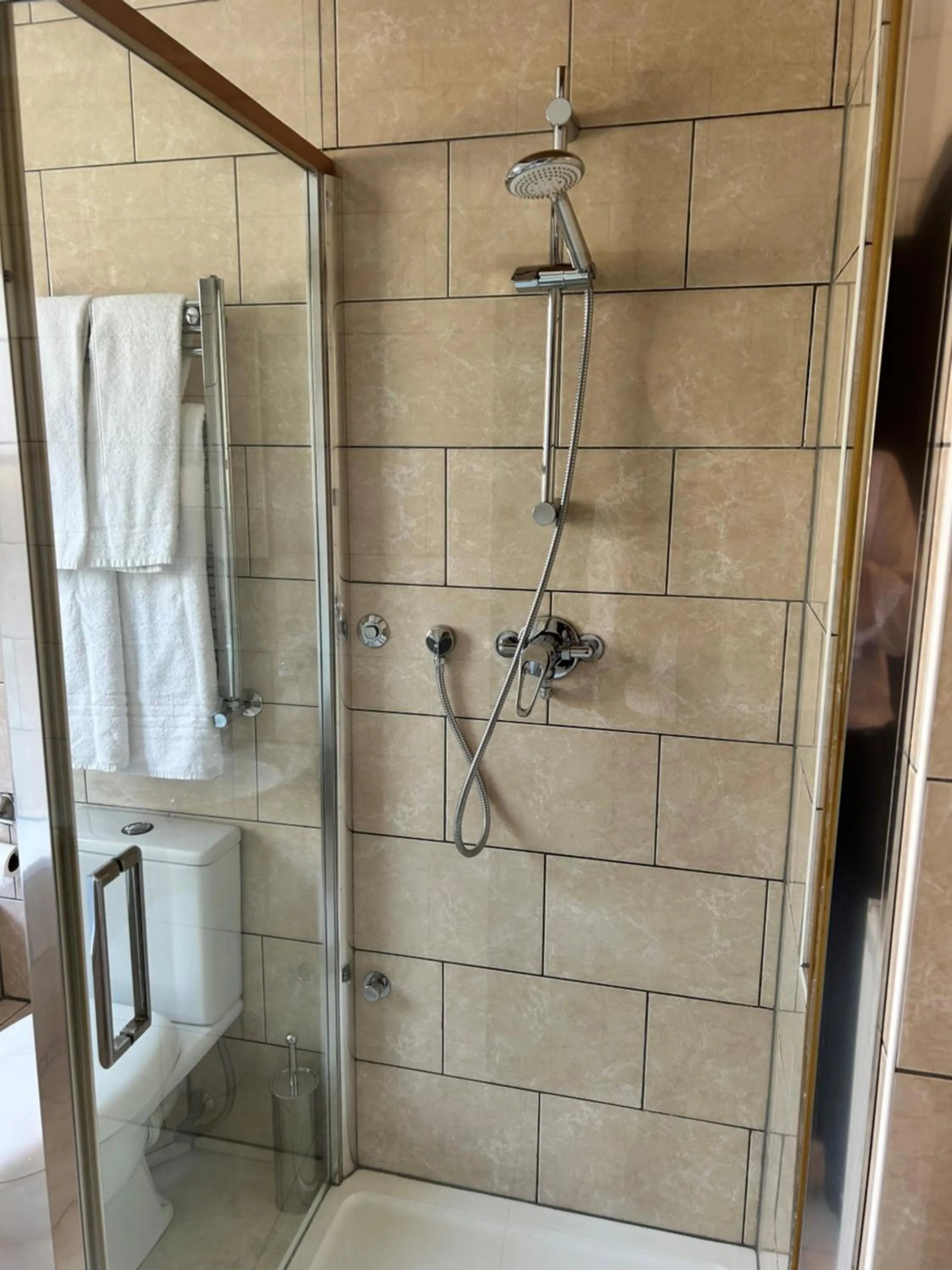 Shower in La Gaffe - Bed and Breakfast