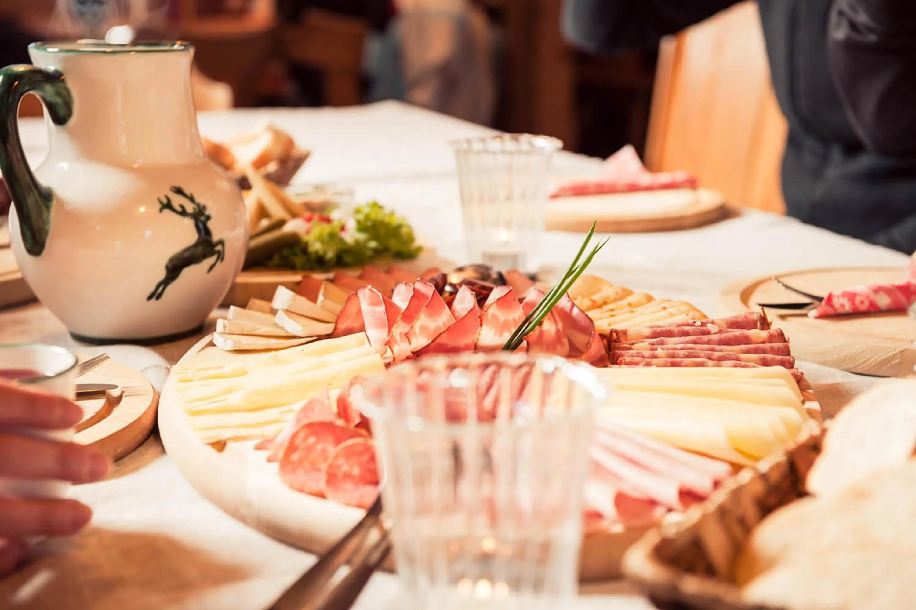 Buffet breakfast in Hotel Habicht