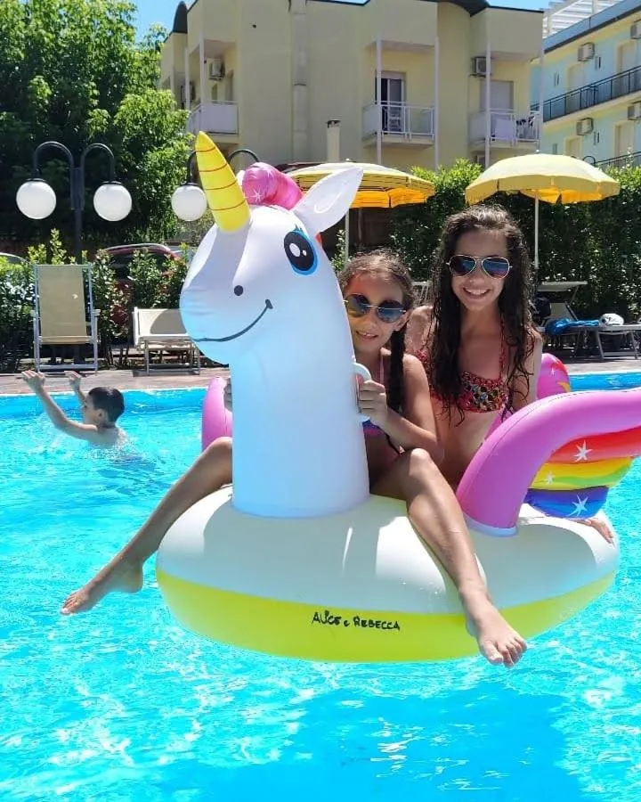 Pool view in Hotel Prestigio