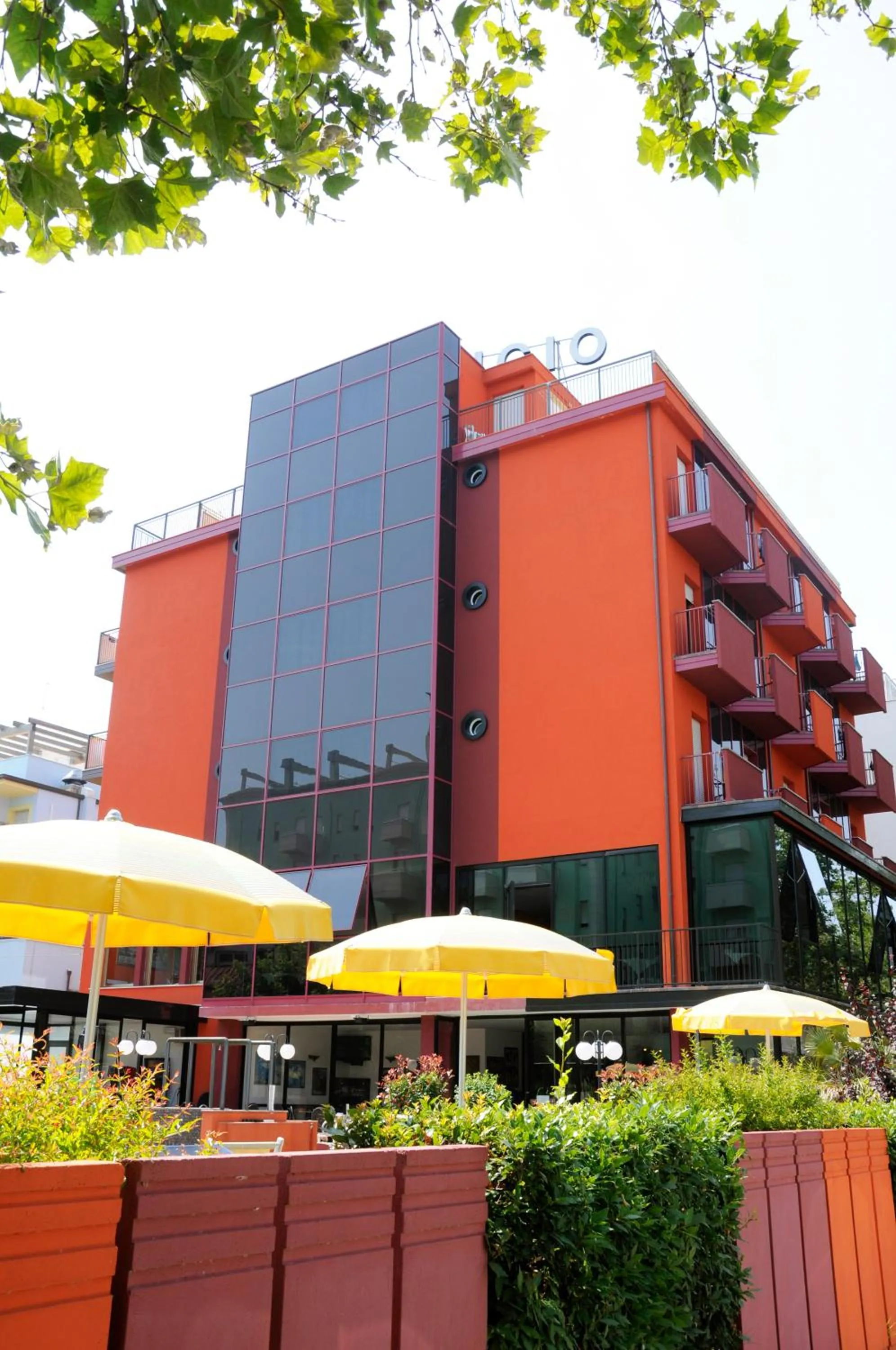 Property building in Hotel Prestigio