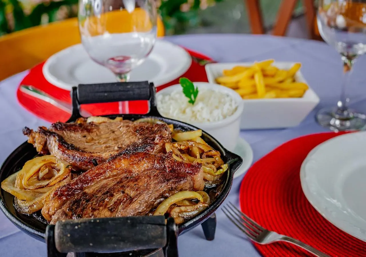 Lunch in Hotel Eco Atlântico