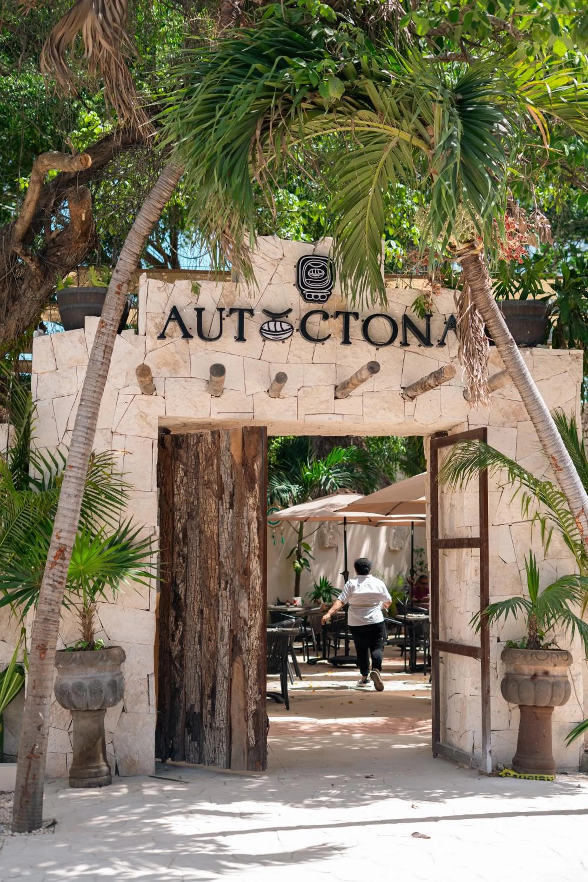 Restaurant/places to eat in Hotel Xbalamqué & Spa Cancún Centro