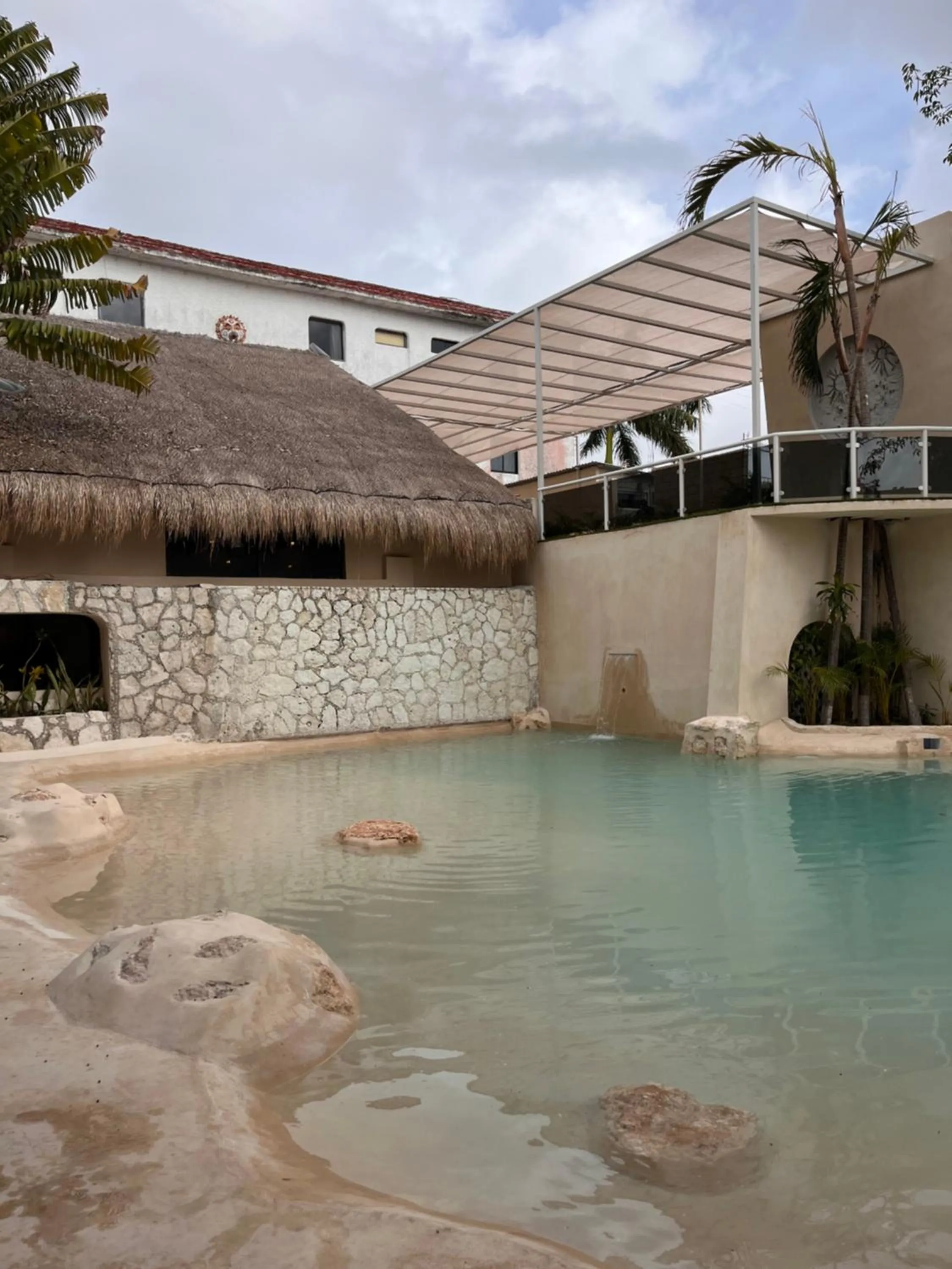 Swimming pool in Hotel Xbalamqué & Spa Cancún Centro