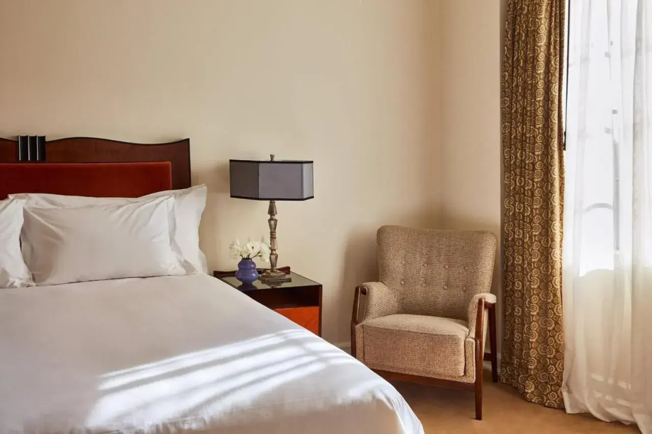 Bed in Chateau Marmont Bed in Chateau Marmont