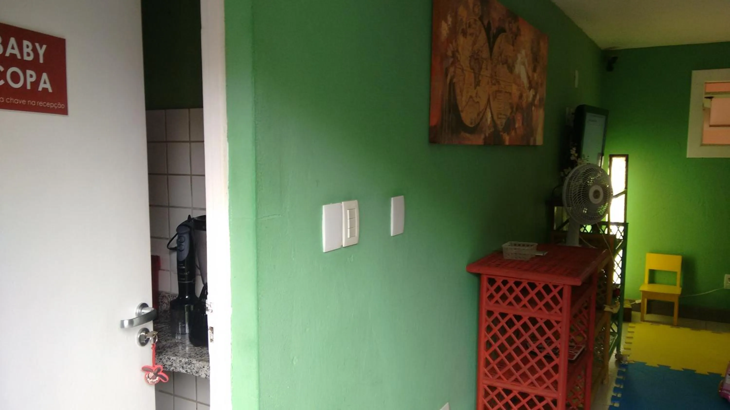 Communal lounge/ TV room in Pousada Tatuapara