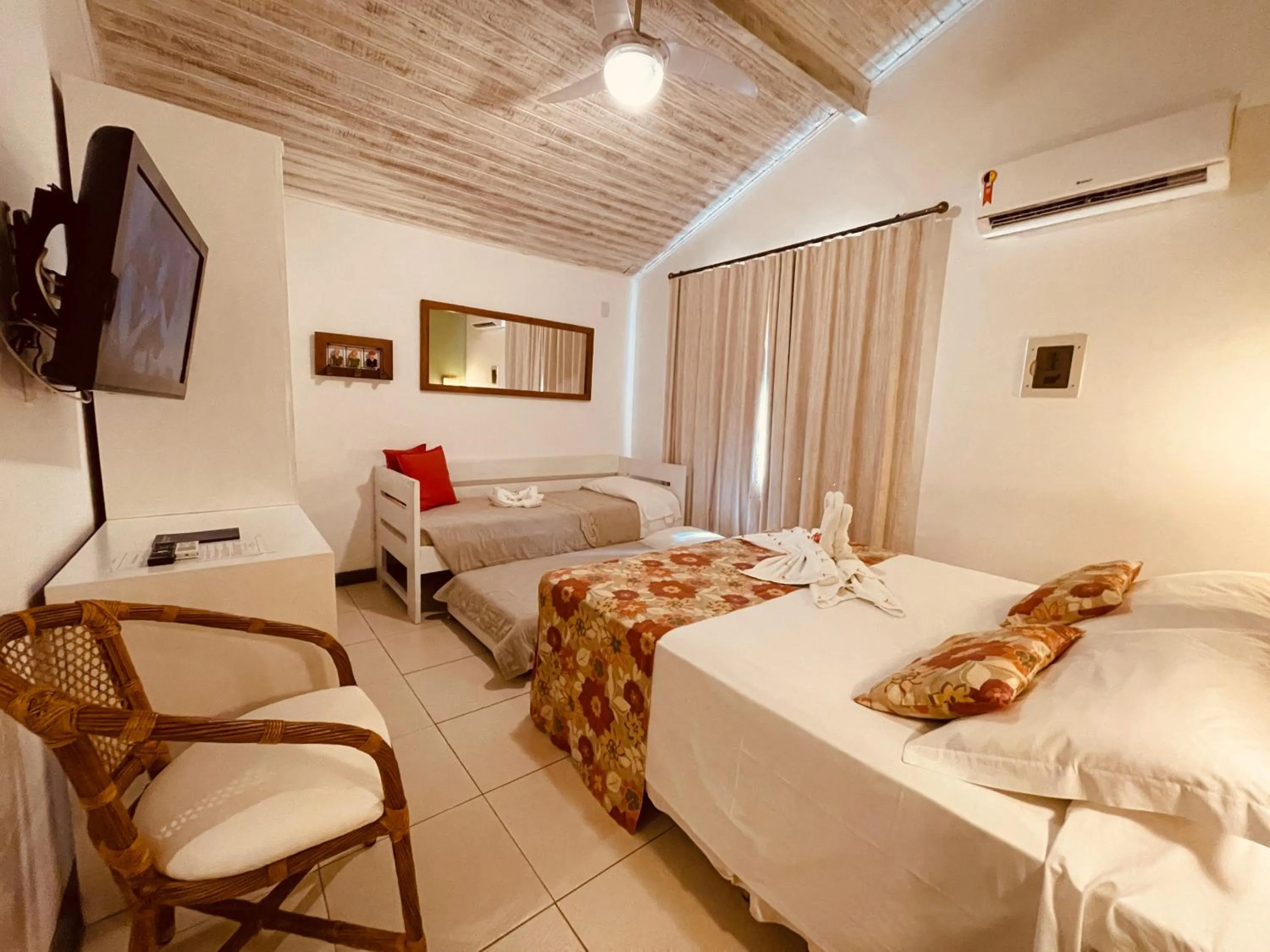 TV and multimedia, Bed in Pousada Tatuapara