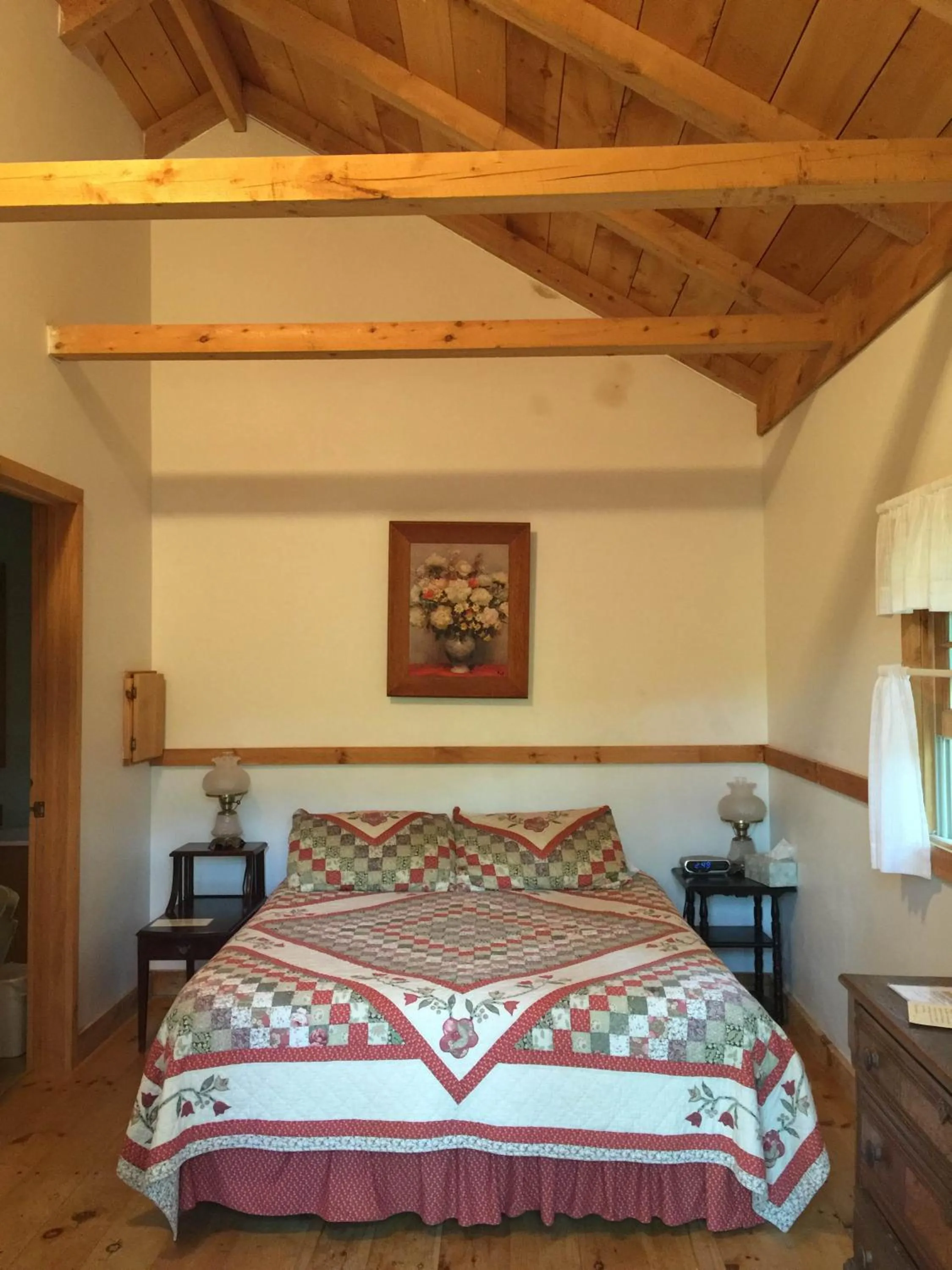 Bed in Grunberg Haus Inn & Cabins